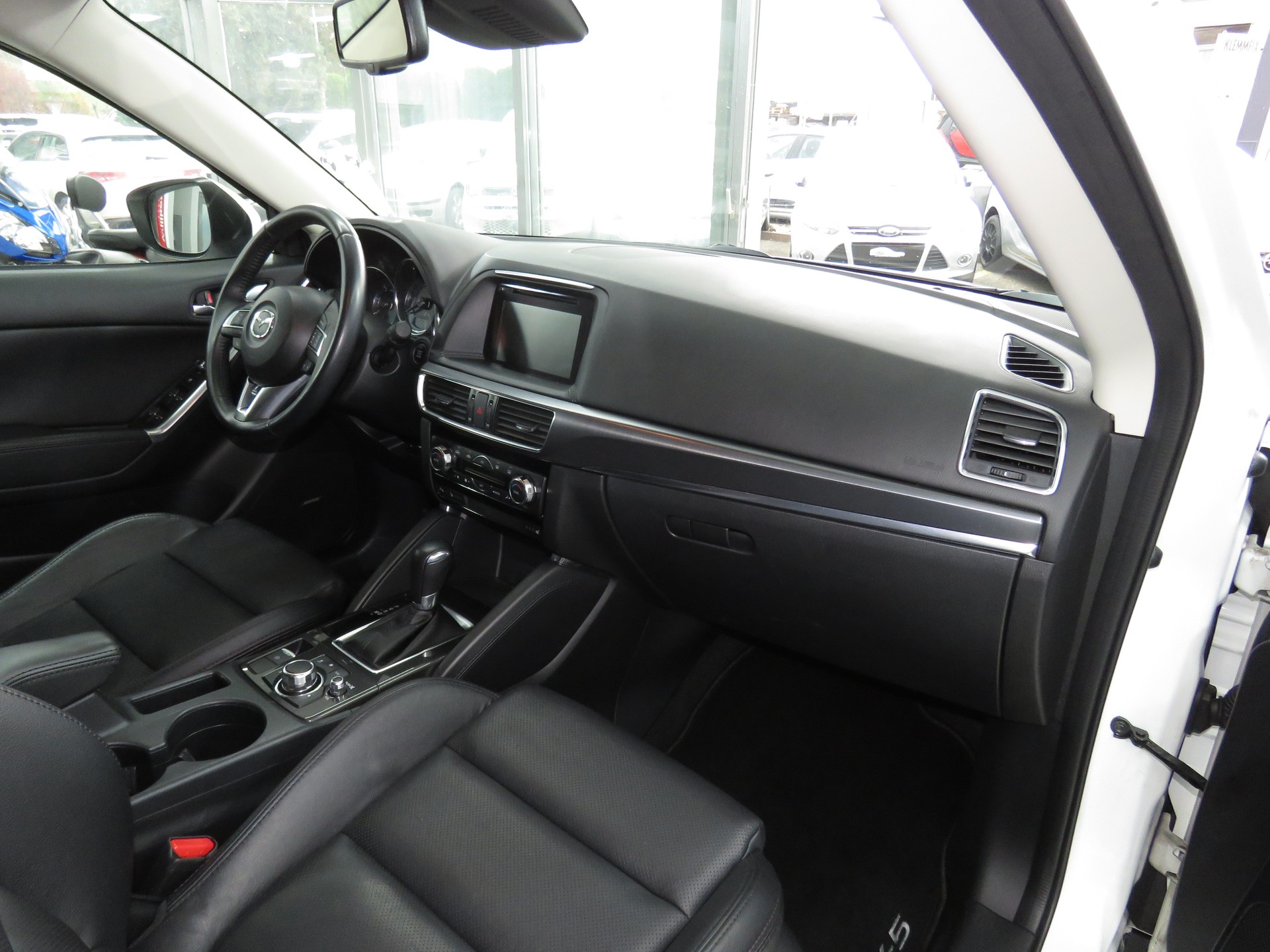 MAZDA CX-5 2.2 D HP Revolution AWD Automatic-image-10