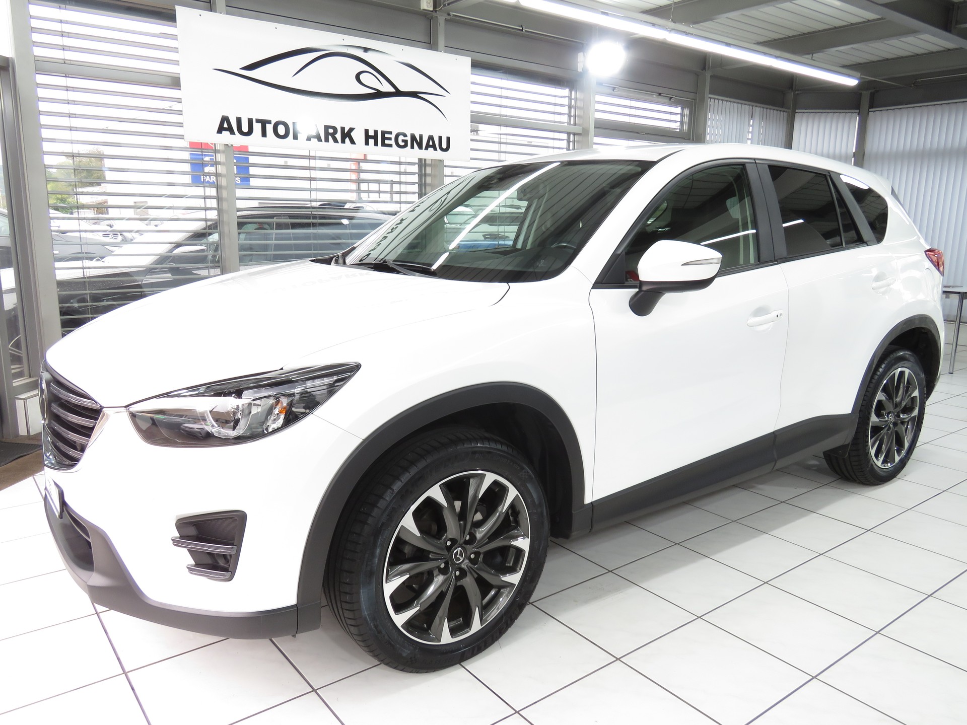 MAZDA CX-5 2.2 D HP Revolution AWD Automatic-image-0