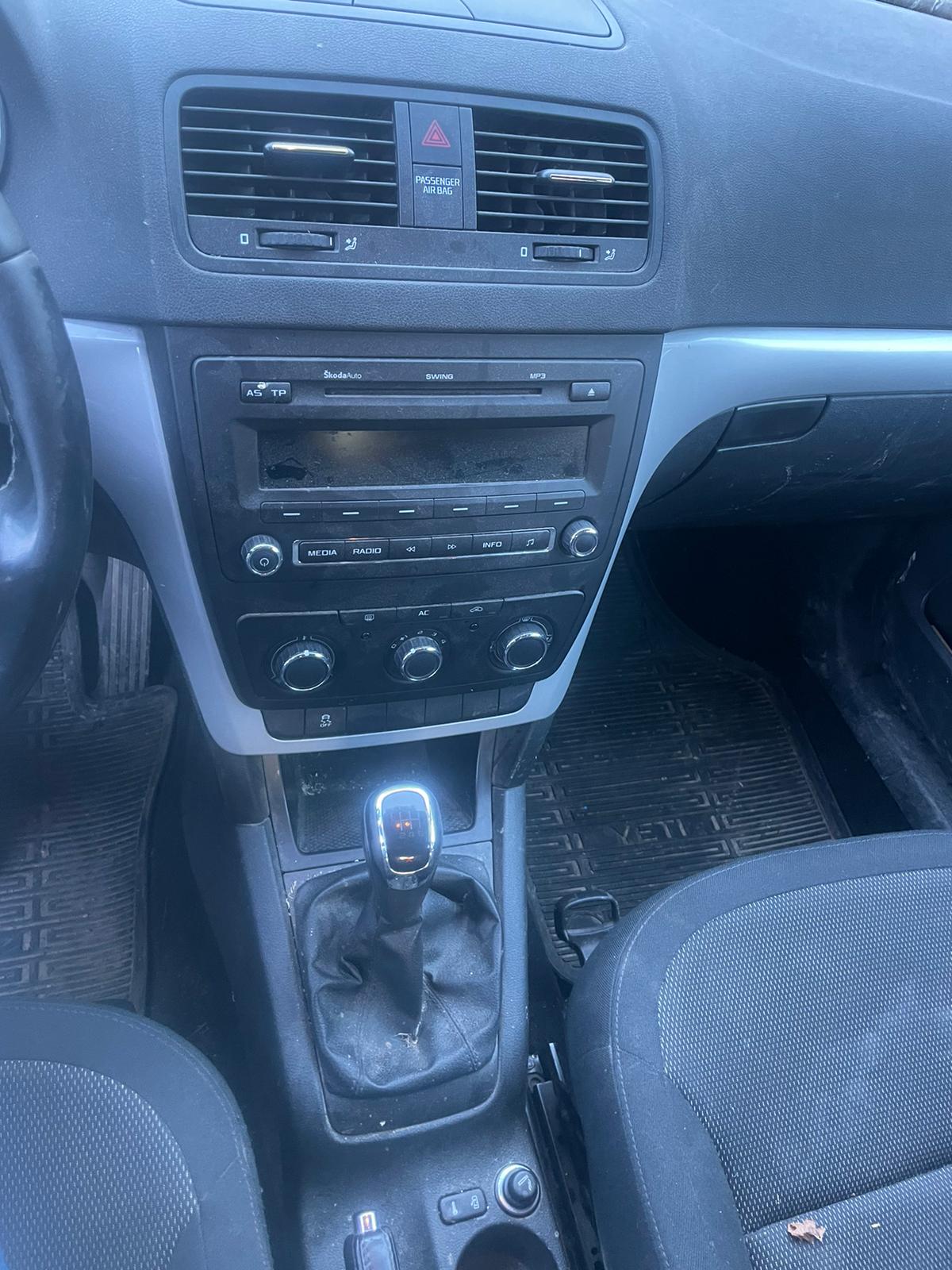 SKODA Yeti 1.8 TSI Experience 4x4-image-4