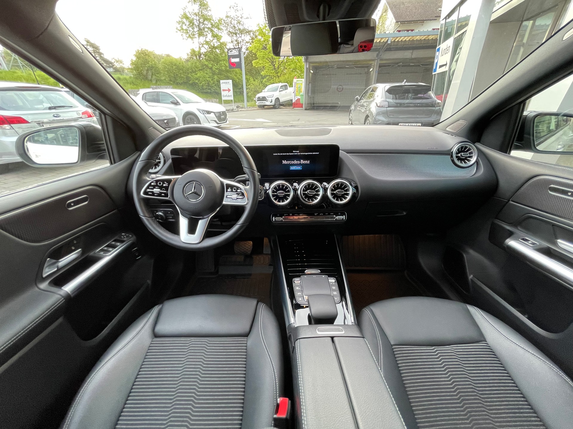 MERCEDES-BENZ B 200 Night Star 7G-DCT-image-5