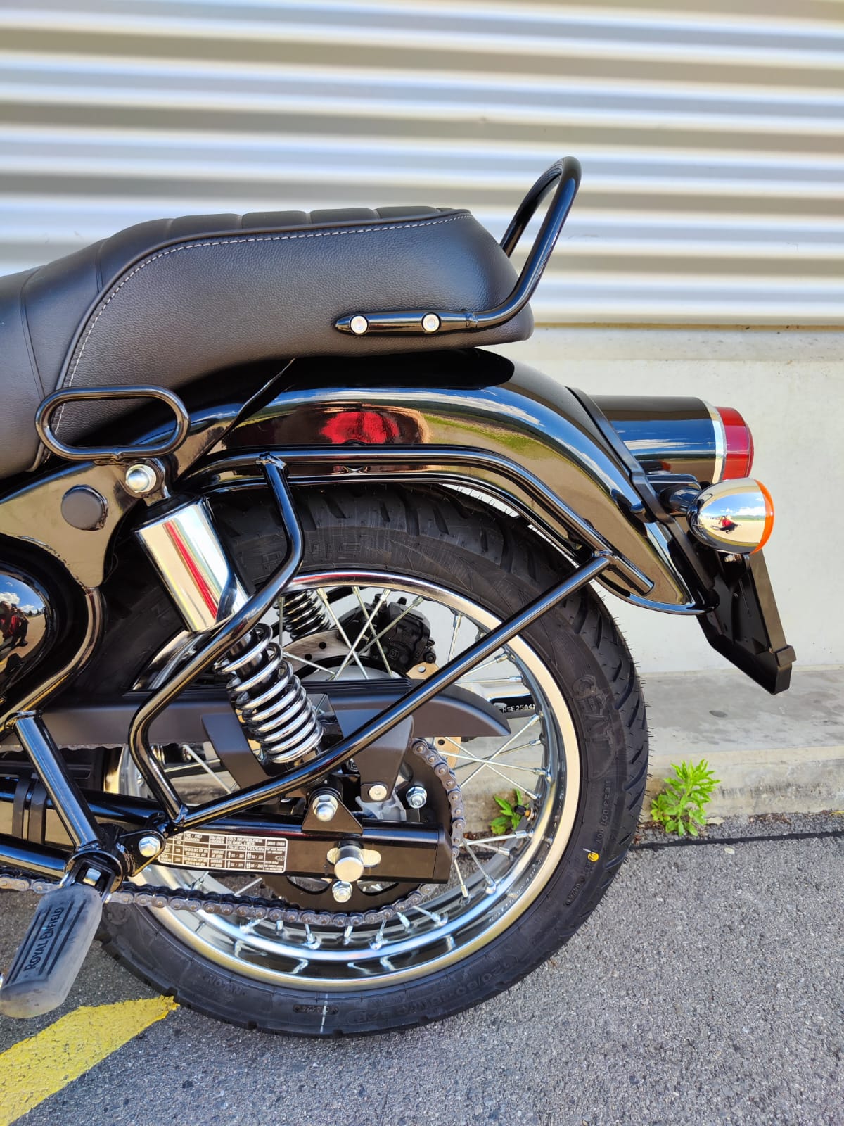 ROYAL ENFIELD BULLET 350-image-6