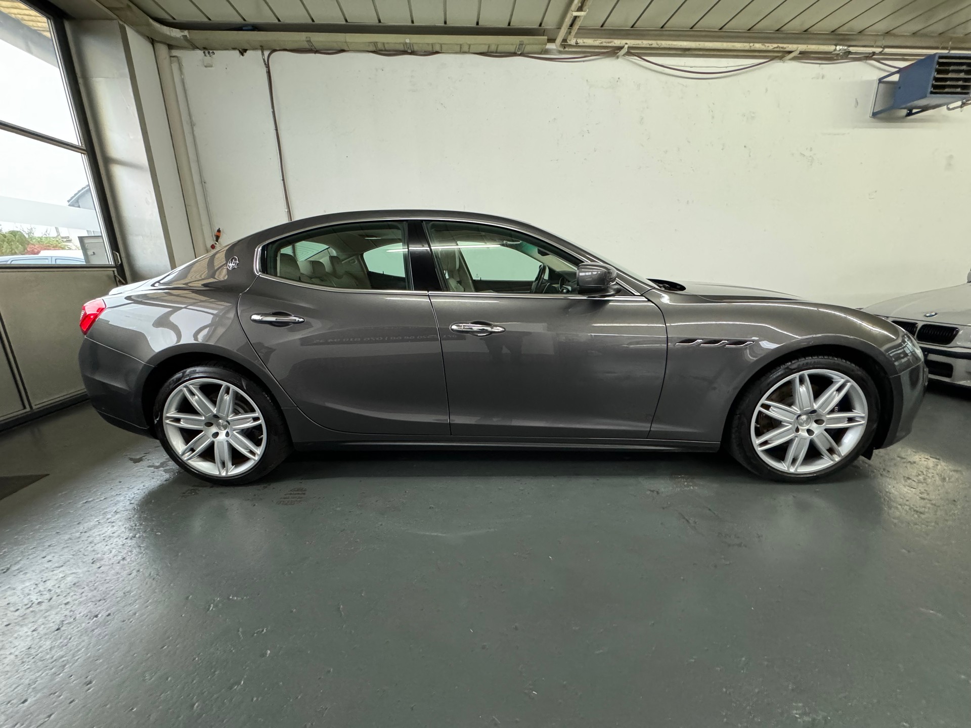 MASERATI Ghibli S Q4 3.0 V6 Automatica-image-7