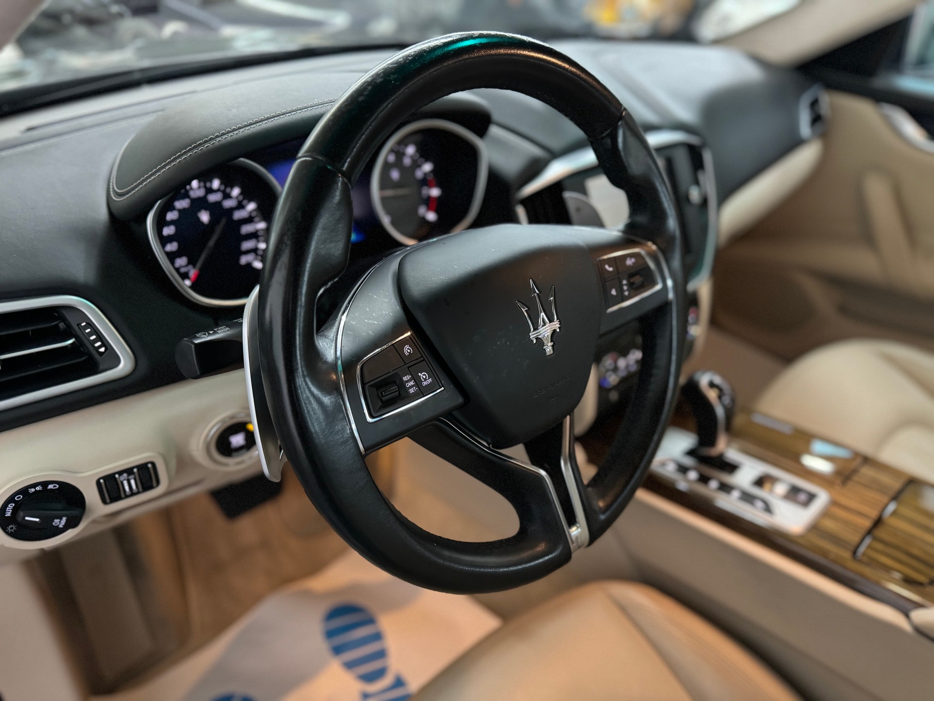 MASERATI Ghibli S Q4 3.0 V6 Automatica-image-12