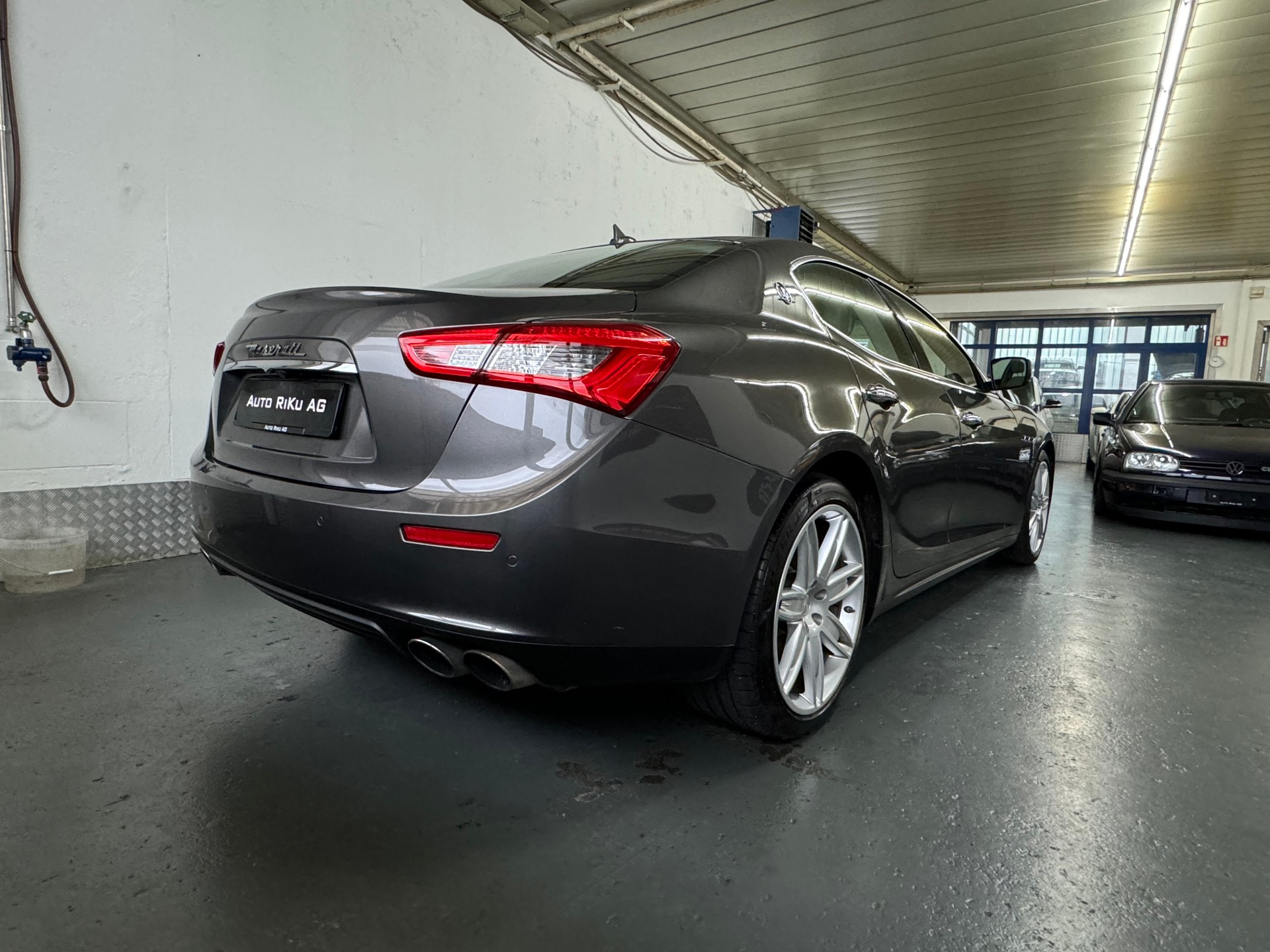 MASERATI Ghibli S Q4 3.0 V6 Automatica-image-9