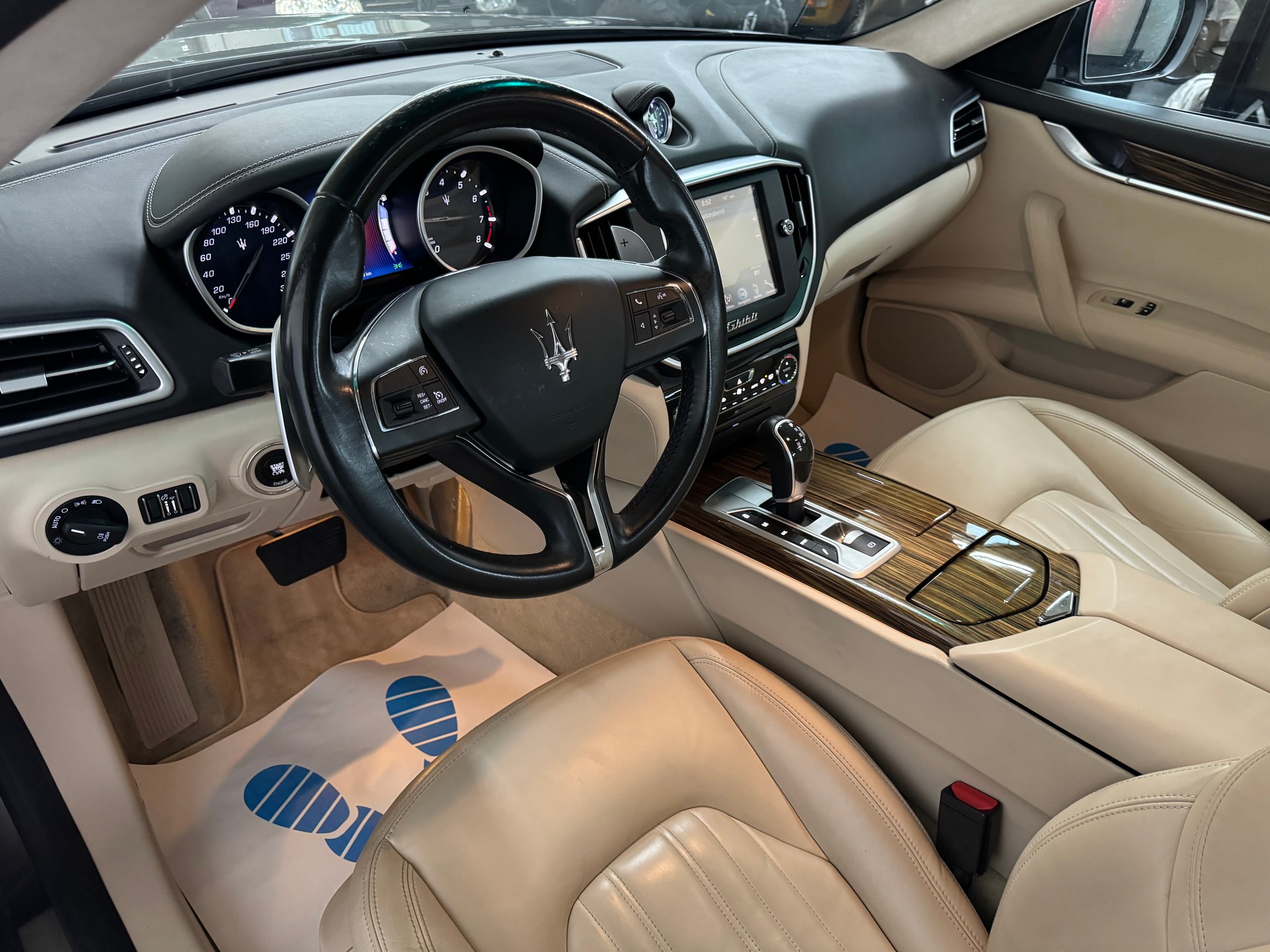 MASERATI Ghibli S Q4 3.0 V6 Automatica-image-13