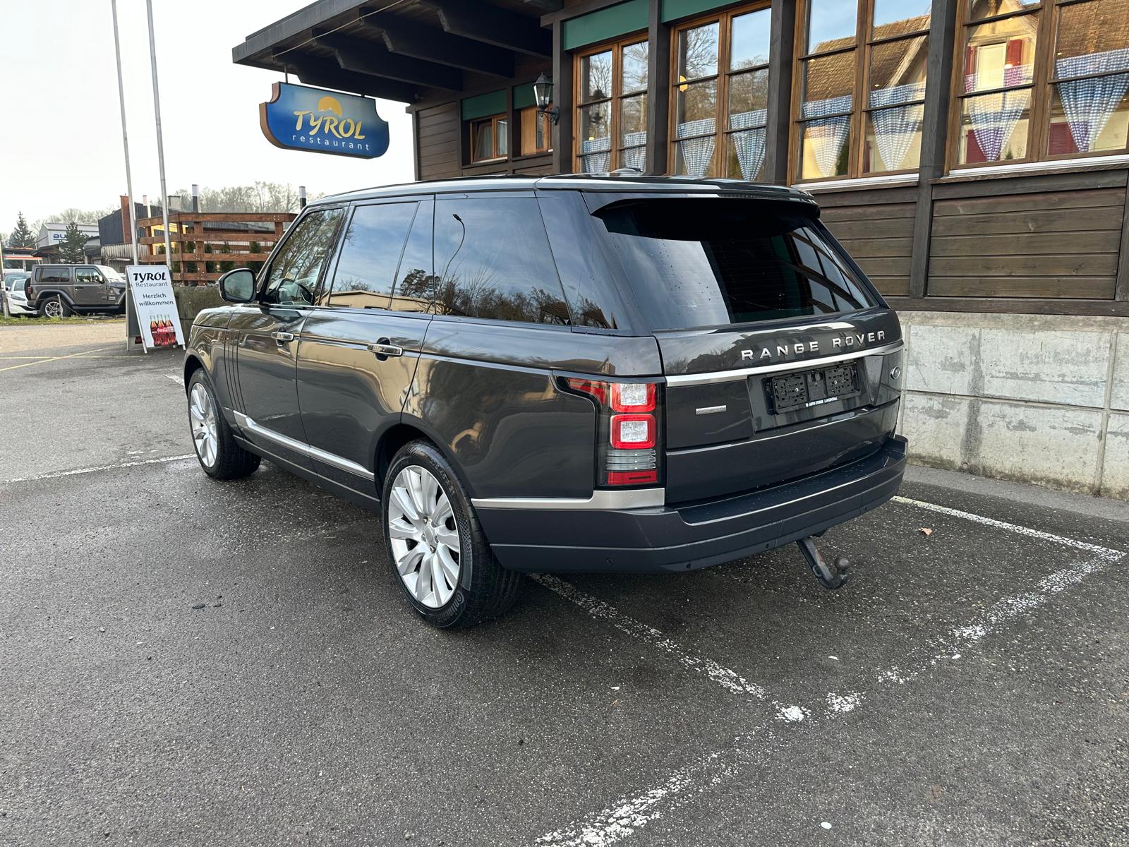 LAND ROVER Range Rover 4.4 SDV8 Autobiography Automatic-image-3