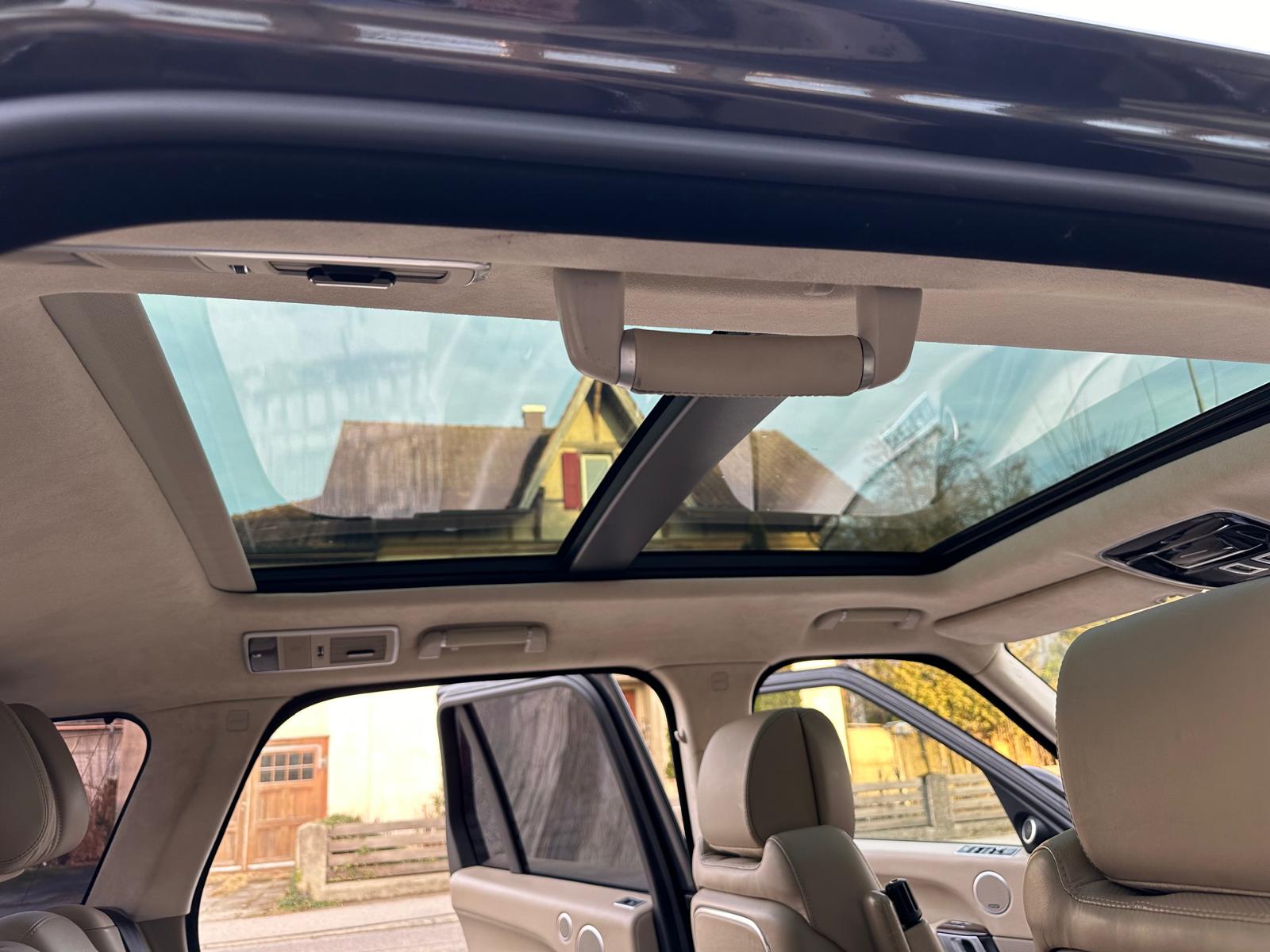 LAND ROVER Range Rover 4.4 SDV8 Autobiography Automatic-image-10