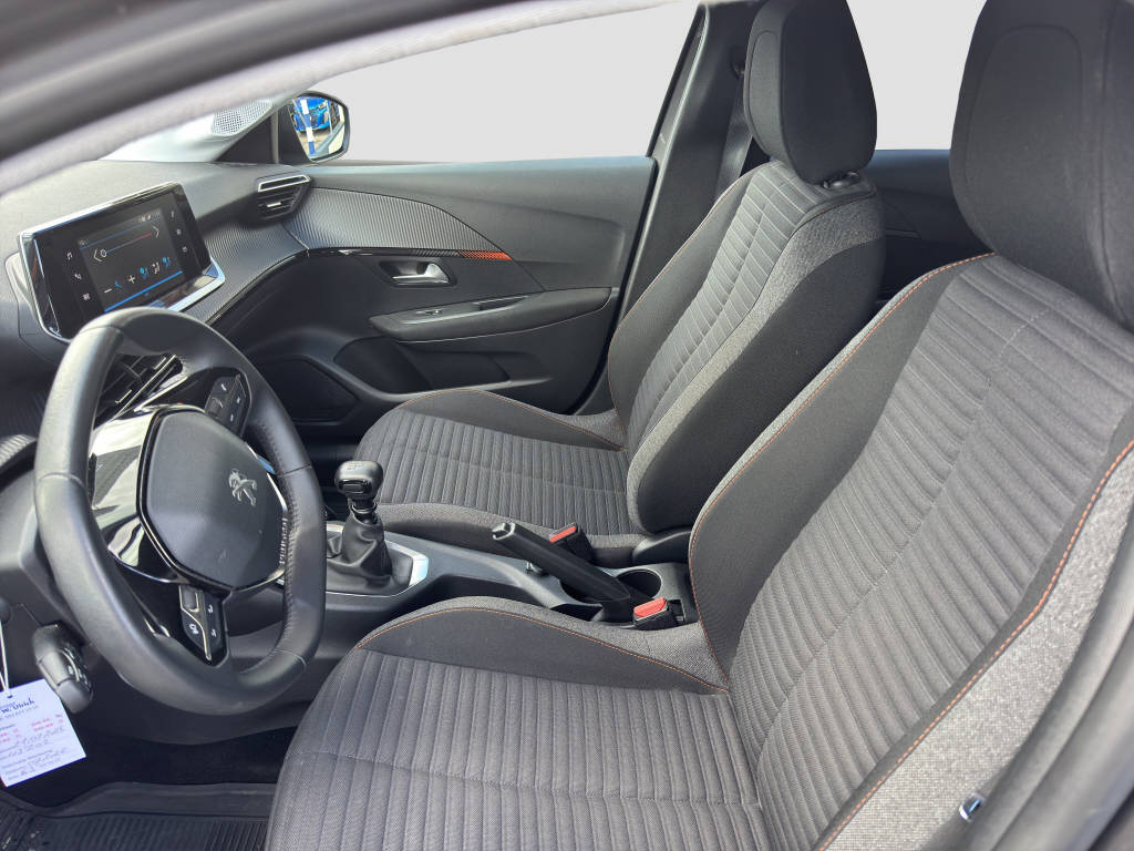 PEUGEOT 208 1.2 PureTech 100 Active Pack-image-8