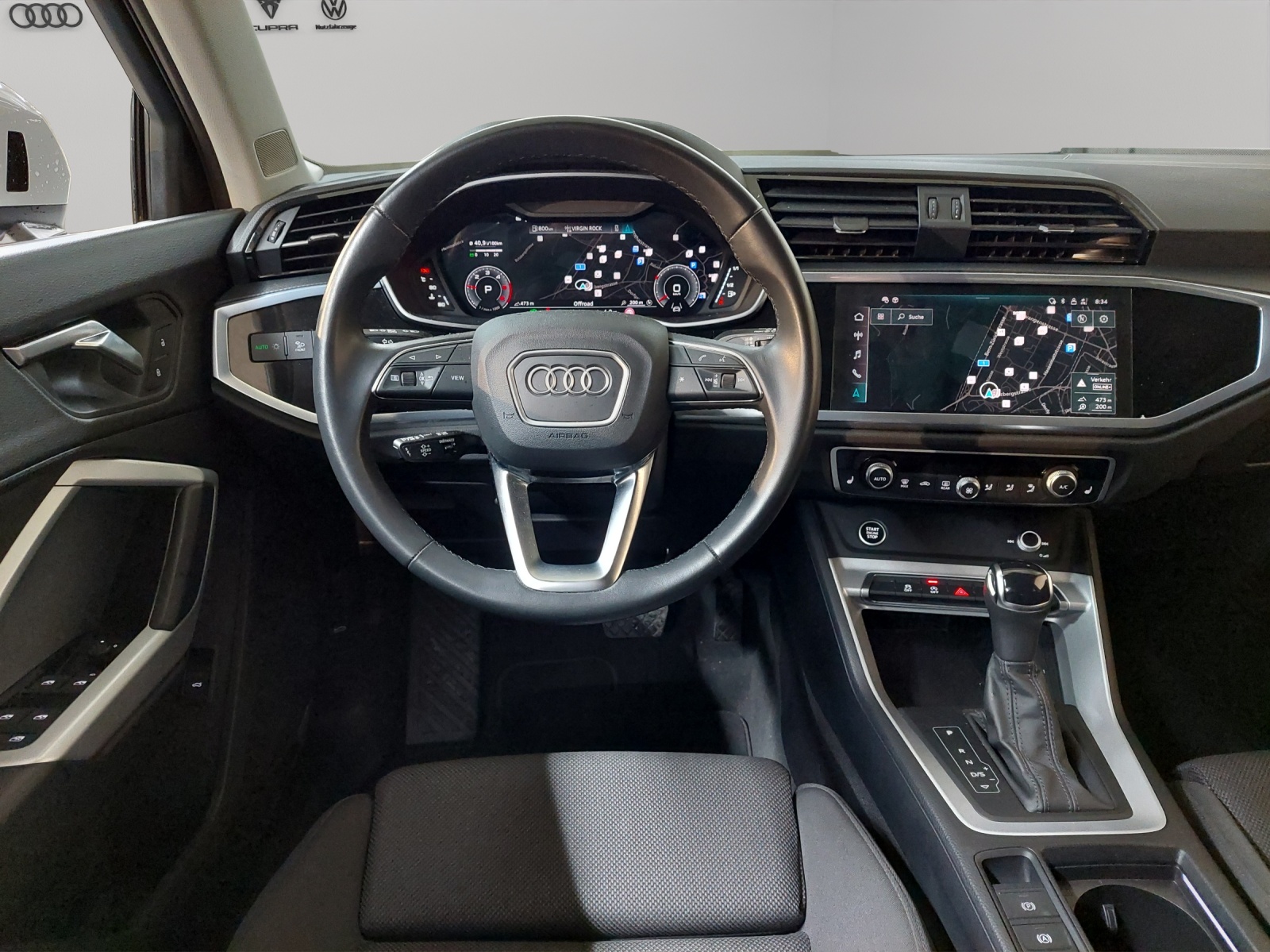 AUDI Q3 35 TDI S line quattro S-tronic-image-6