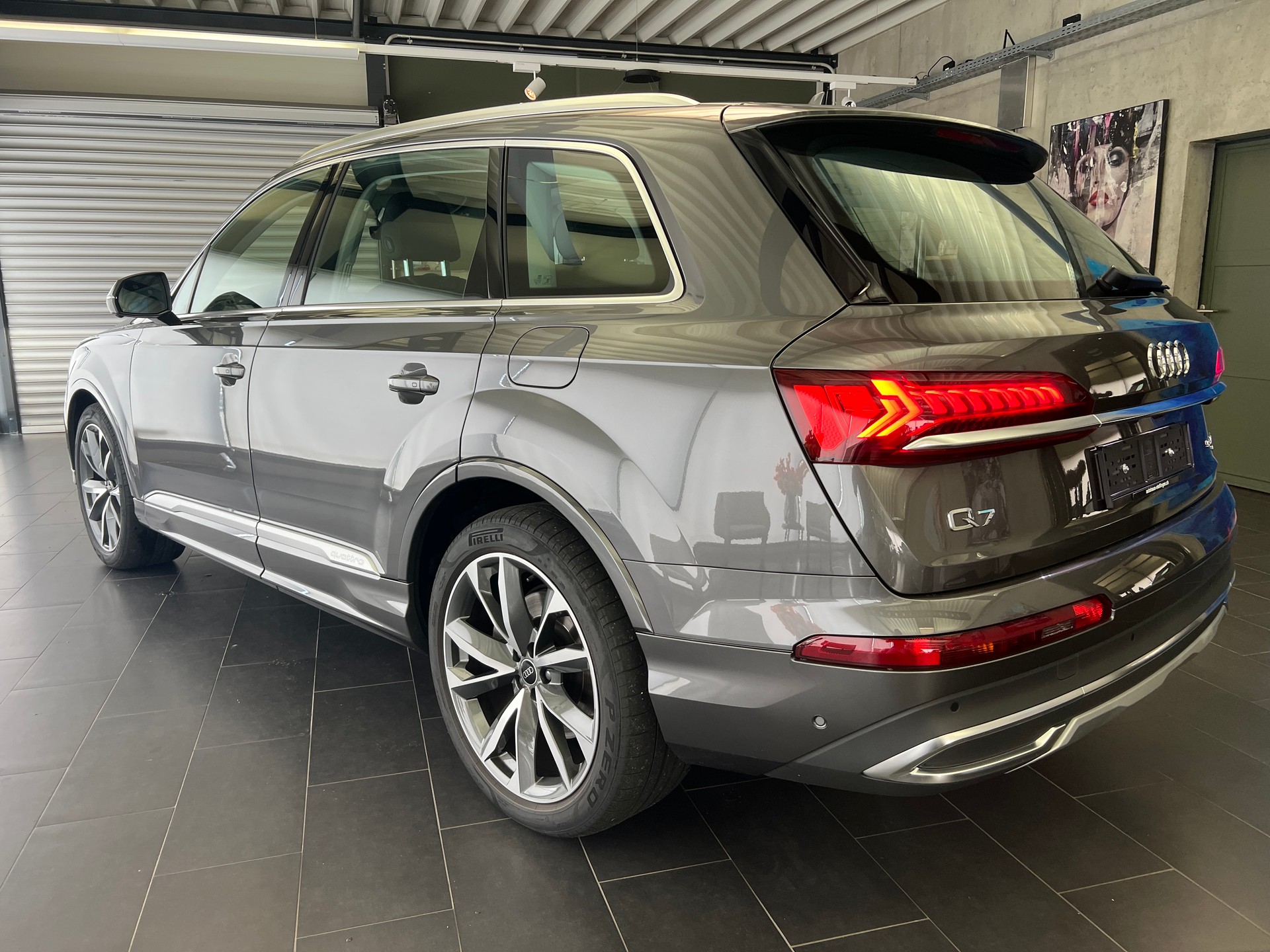 AUDI Q7 3.0 55 TFSI e quattro T-Tronic-image-6