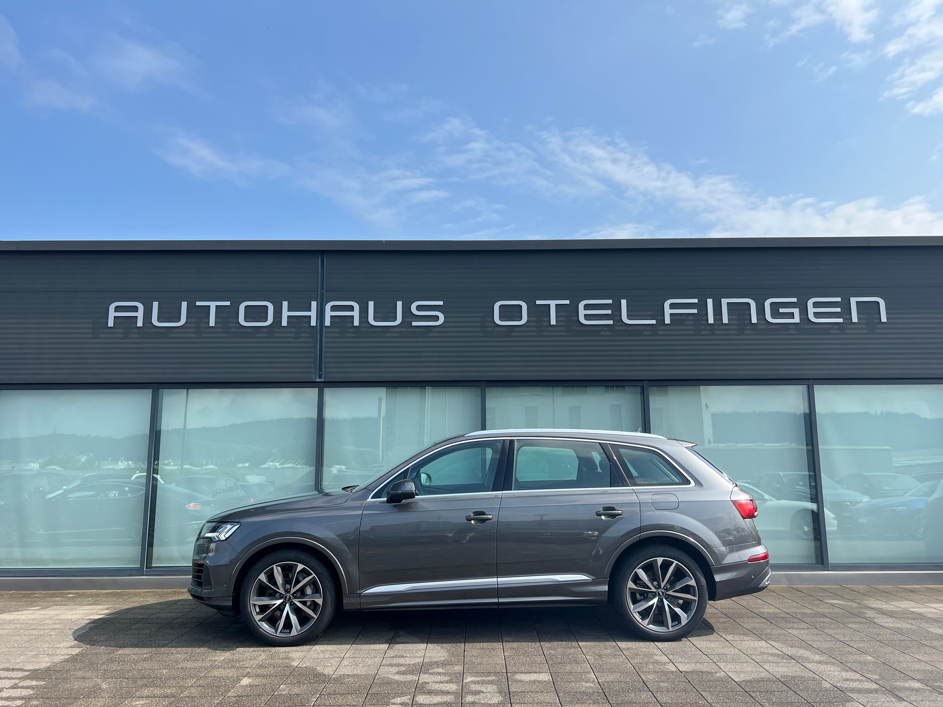 AUDI Q7 3.0 55 TFSI e quattro T-Tronic-image-0