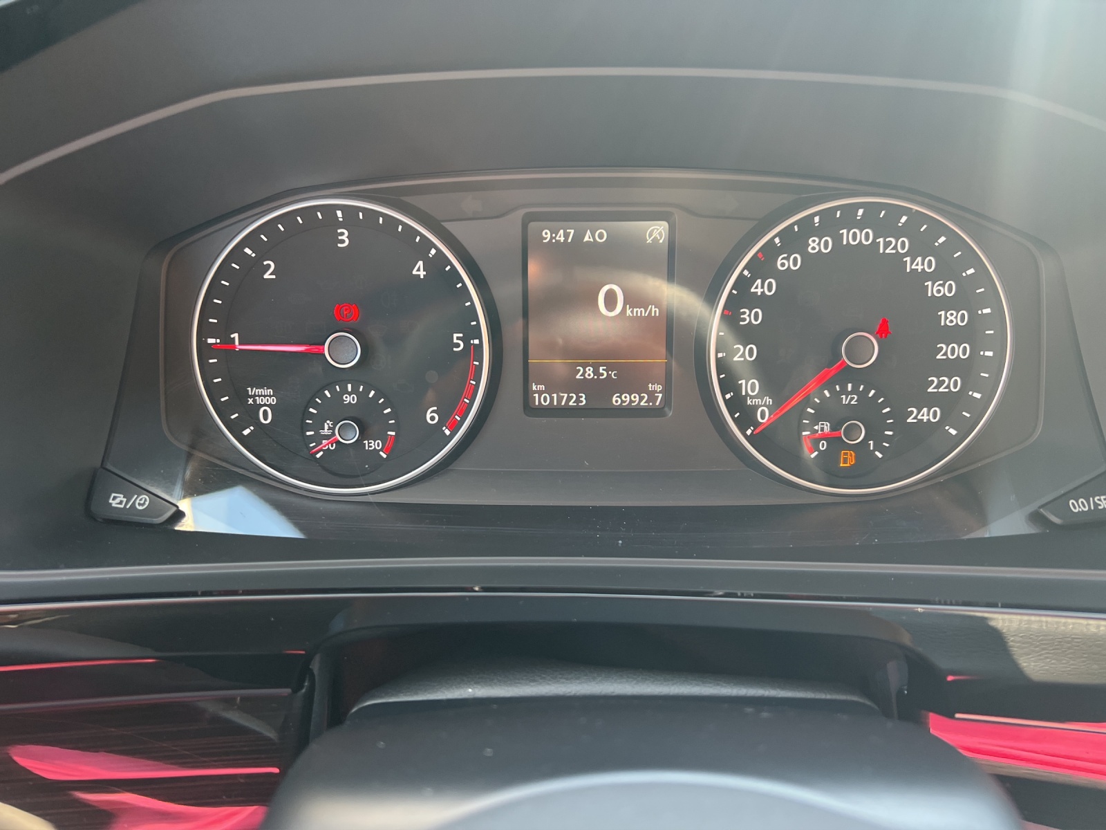 VW T6 Multivan 2.0 Bi-TDI Highline 4Motion-image-12