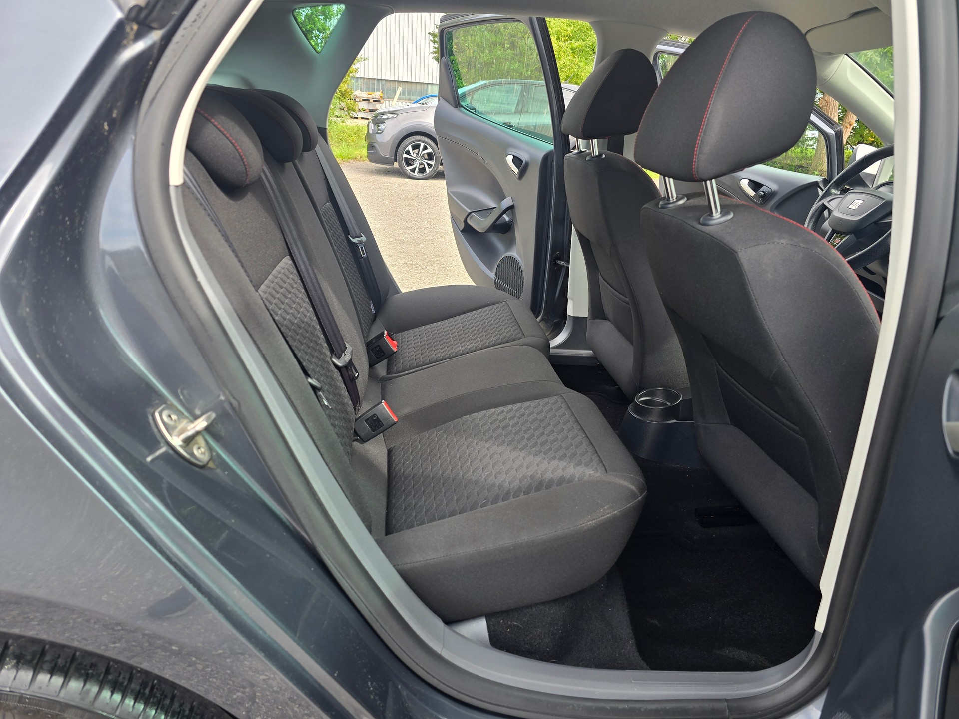 SEAT Ibiza 1.4 TSI FR DSG-image-13