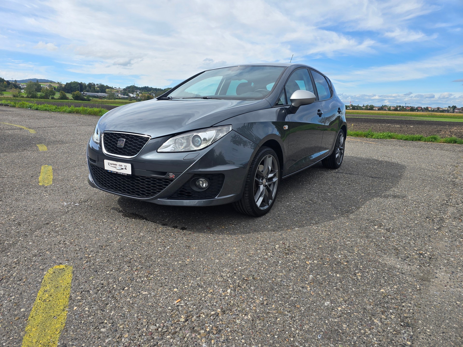SEAT Ibiza 1.4 TSI FR DSG-image-1