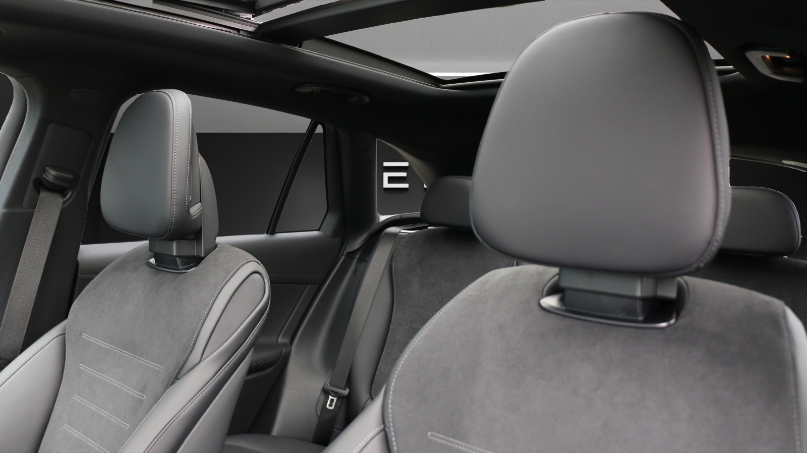 MERCEDES-BENZ GLC 300 d 4M 9G-Tronic-image-10