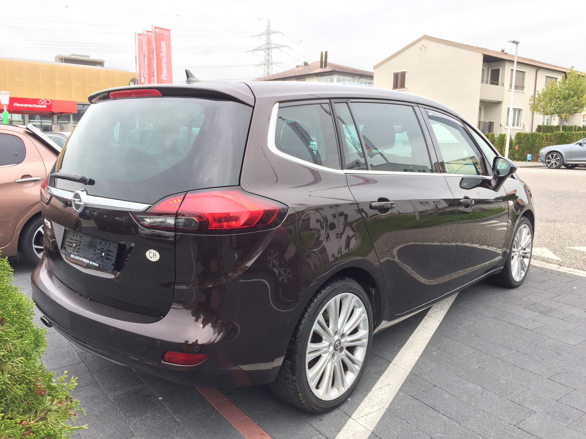 OPEL Zafira Tourer 1.6i 16V Turbo Cosmo Automatic-image-4