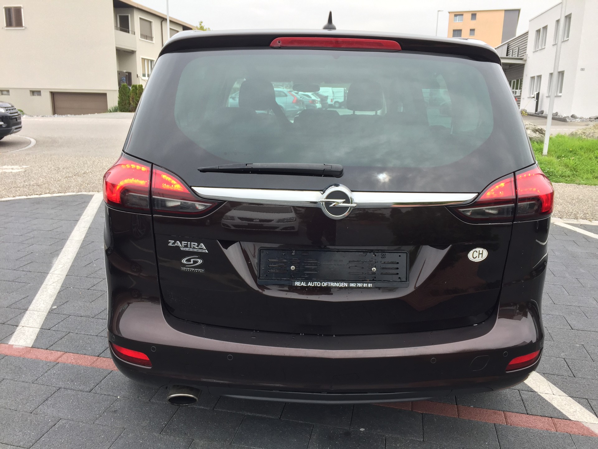 OPEL Zafira Tourer 1.6i 16V Turbo Cosmo Automatic-image-3