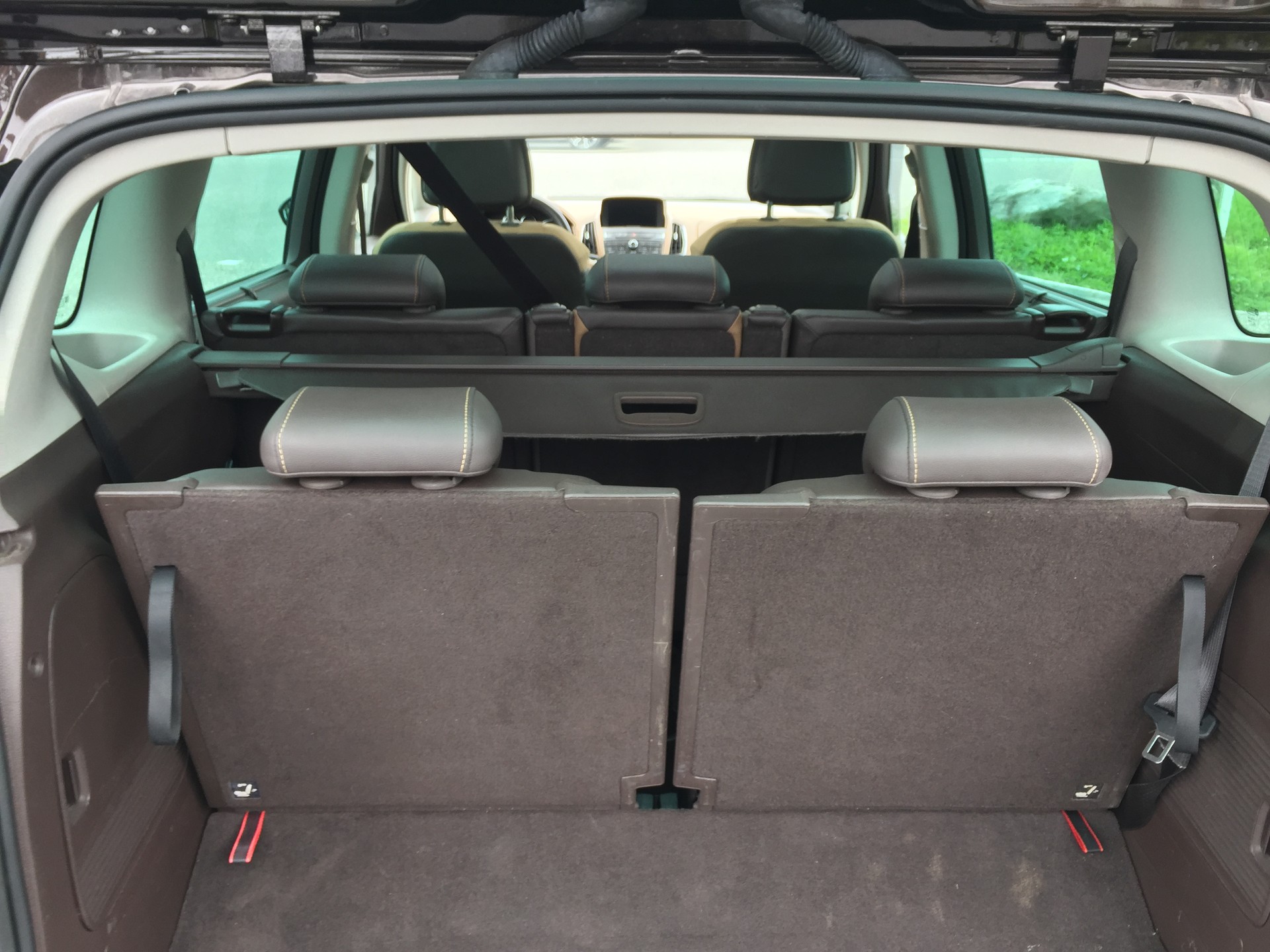 OPEL Zafira Tourer 1.6i 16V Turbo Cosmo Automatic-image-6