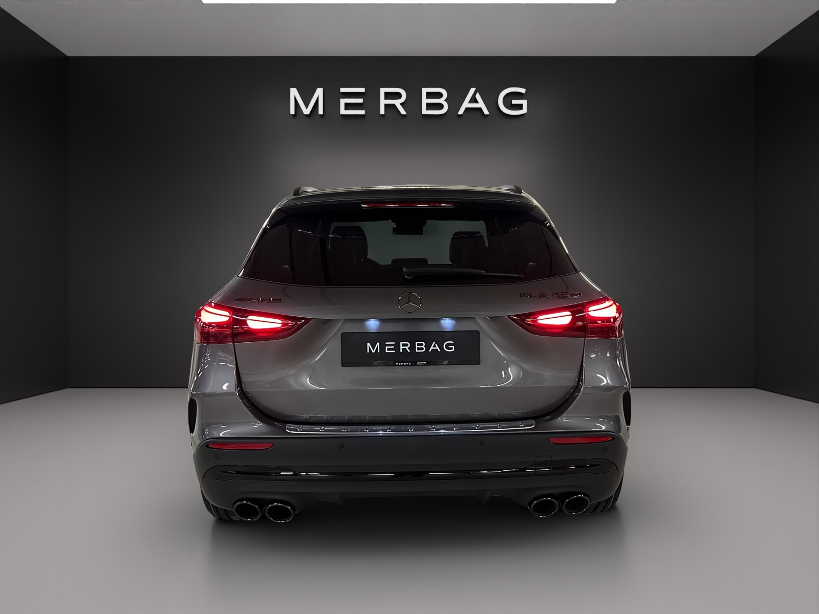 MERCEDES-BENZ GLA AMG 45 S 4Matic+ 8G-DCT-image-3