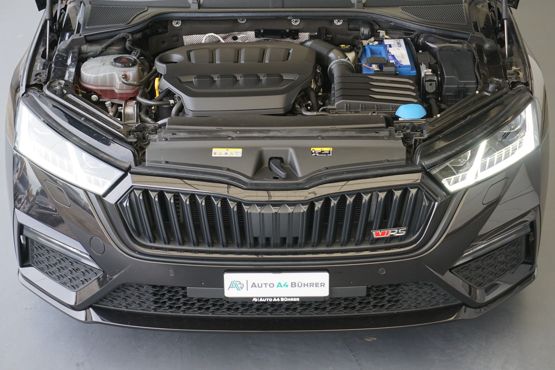 SKODA Octavia RS Combi 2.0 TSI DSG 245PS-image-10