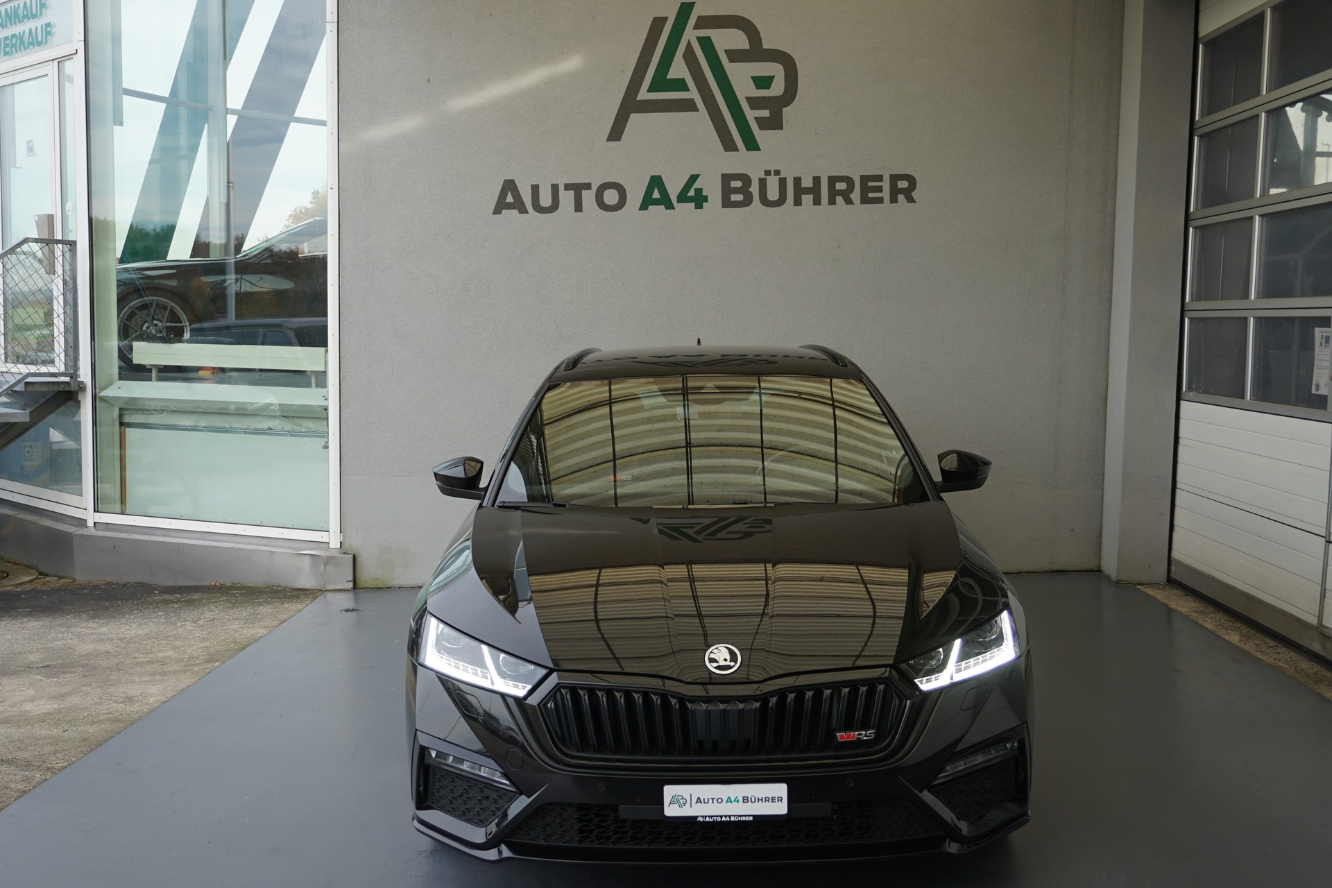 SKODA Octavia RS Combi 2.0 TSI DSG 245PS-image-7