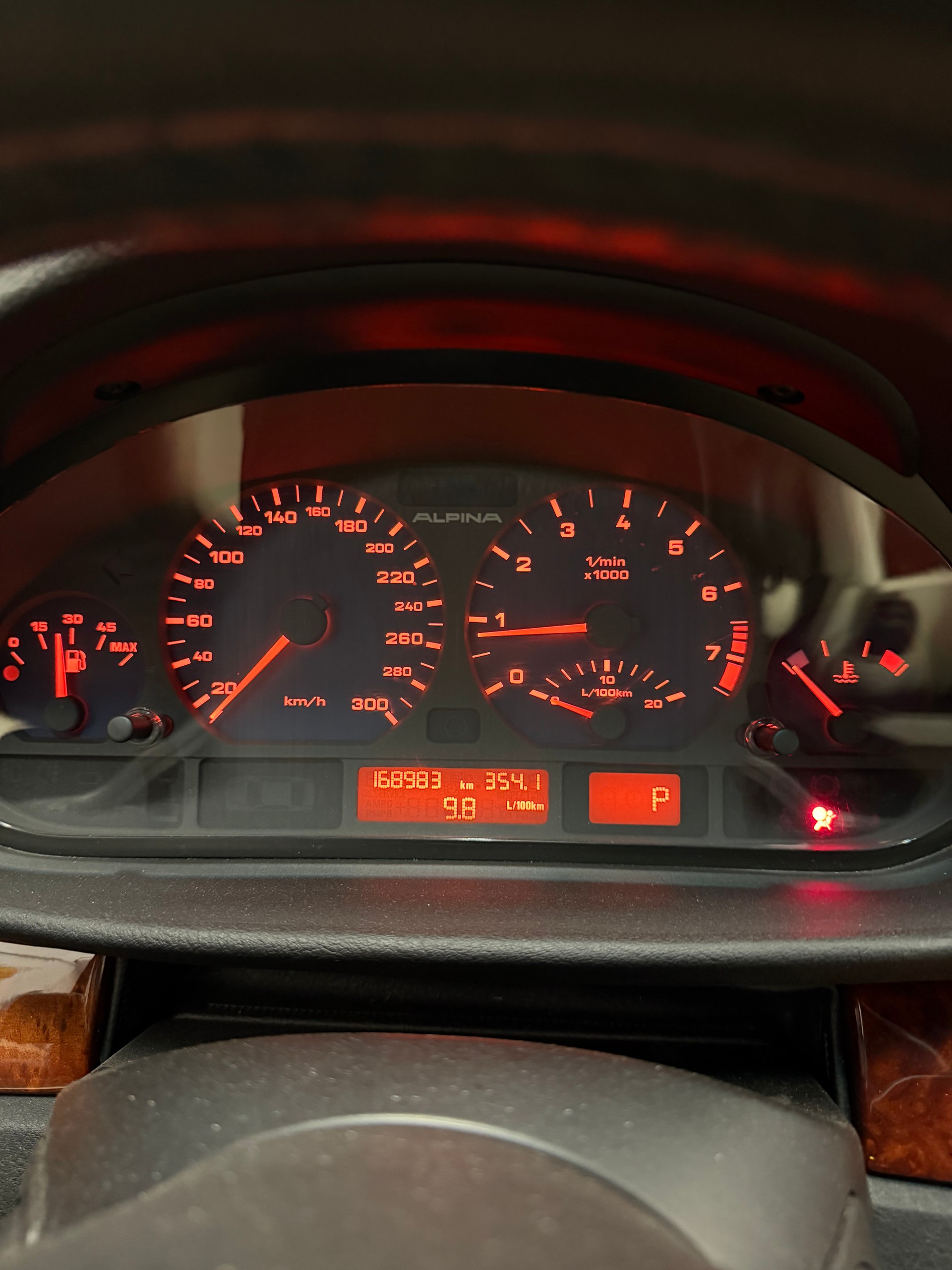 BMW-ALPINA B3 3.3 Cabrio S.Tronic-image-13