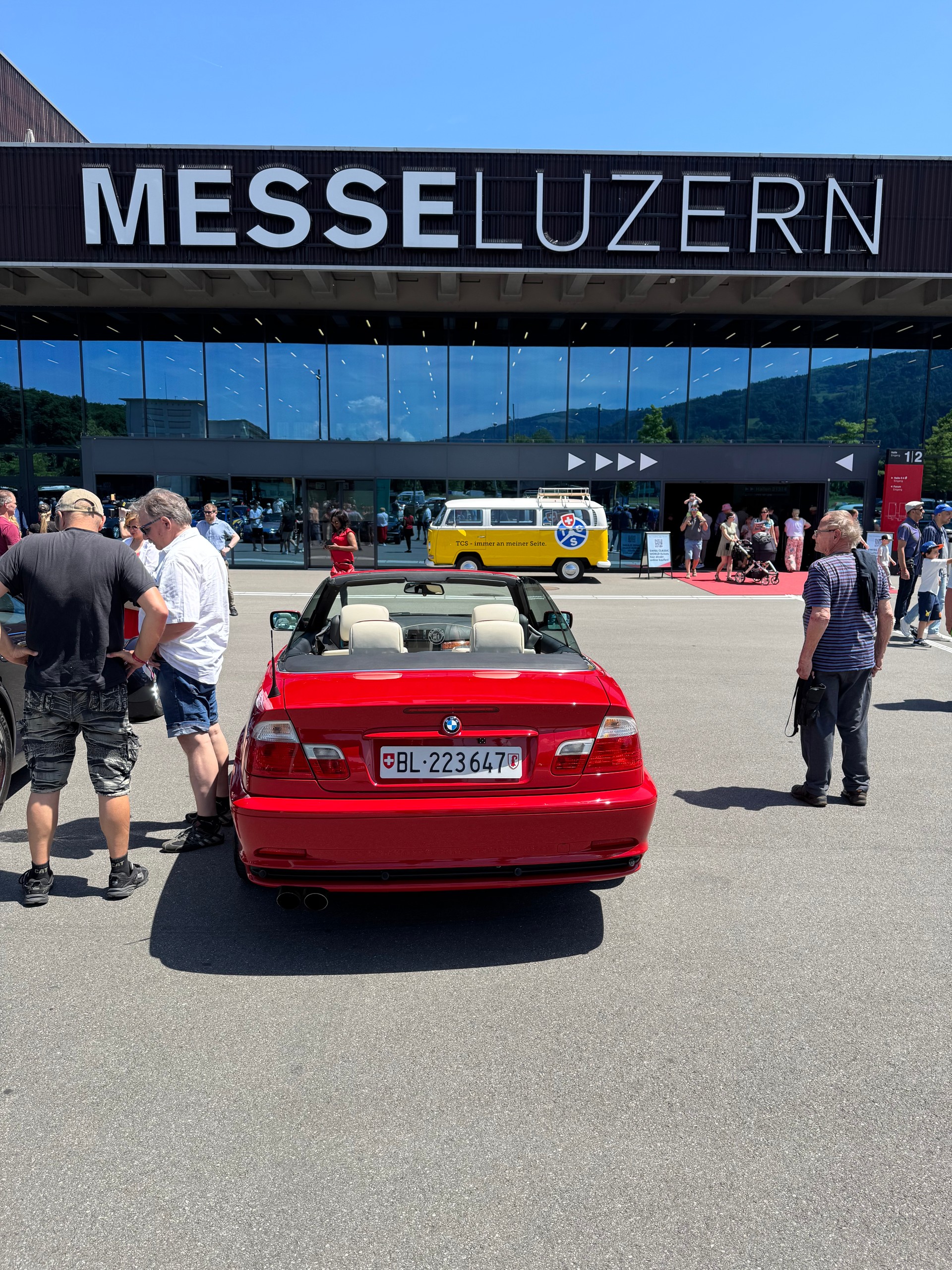 BMW-ALPINA B3 3.3 Cabrio S.Tronic-image-4