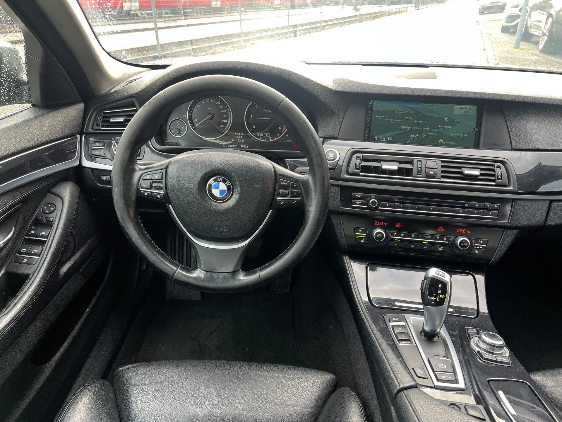 BMW 520d Touring Steptronic-image-17