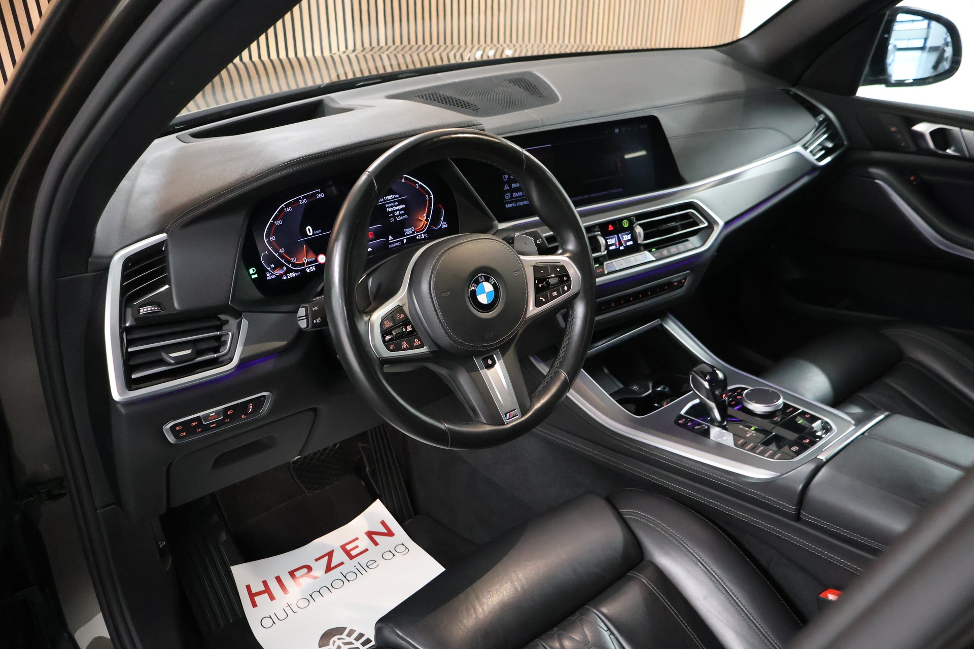 BMW X5 xDrive 48V 40d xLine Steptronic 7 Platz-image-9