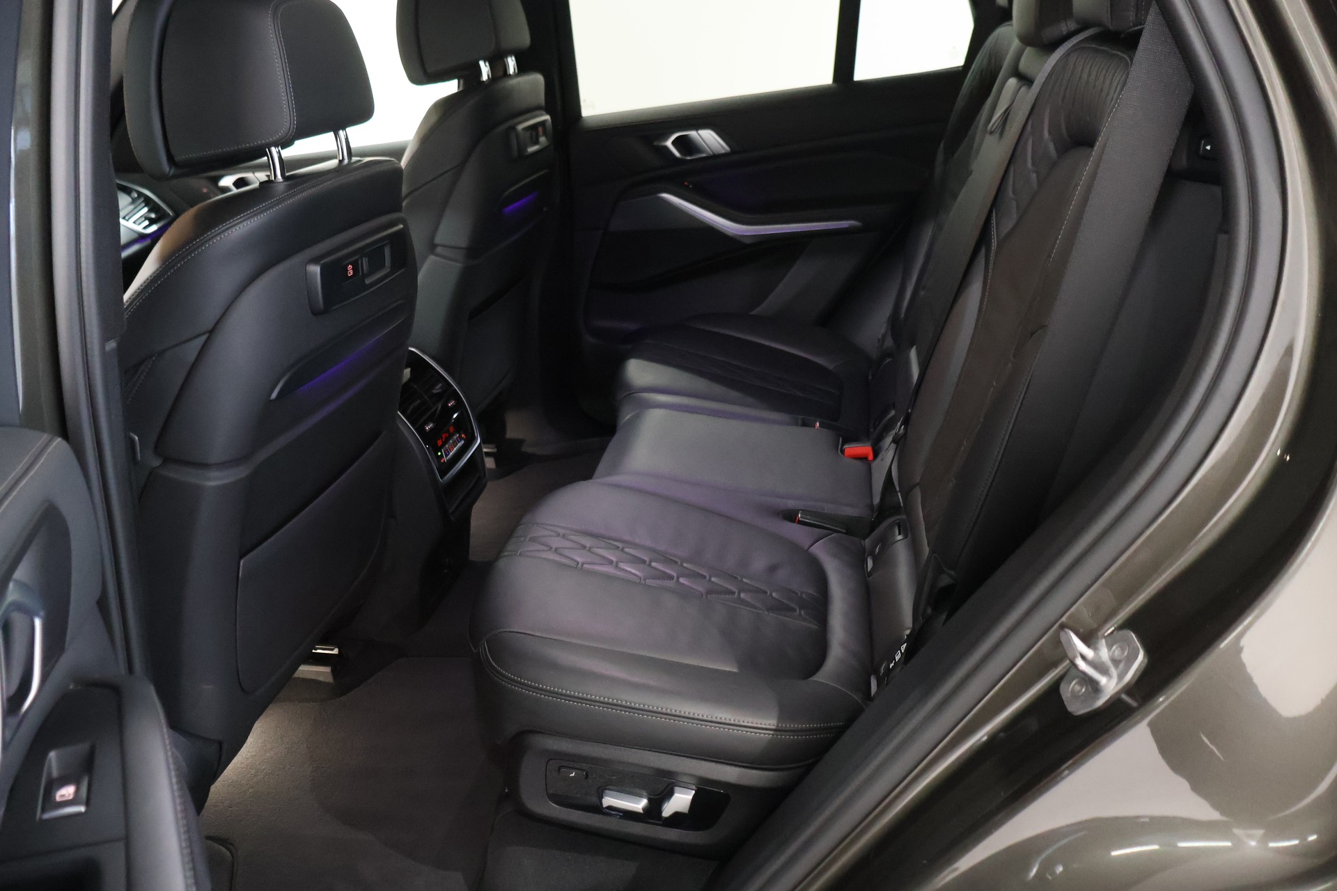 BMW X5 xDrive 48V 40d xLine Steptronic 7 Platz-image-11