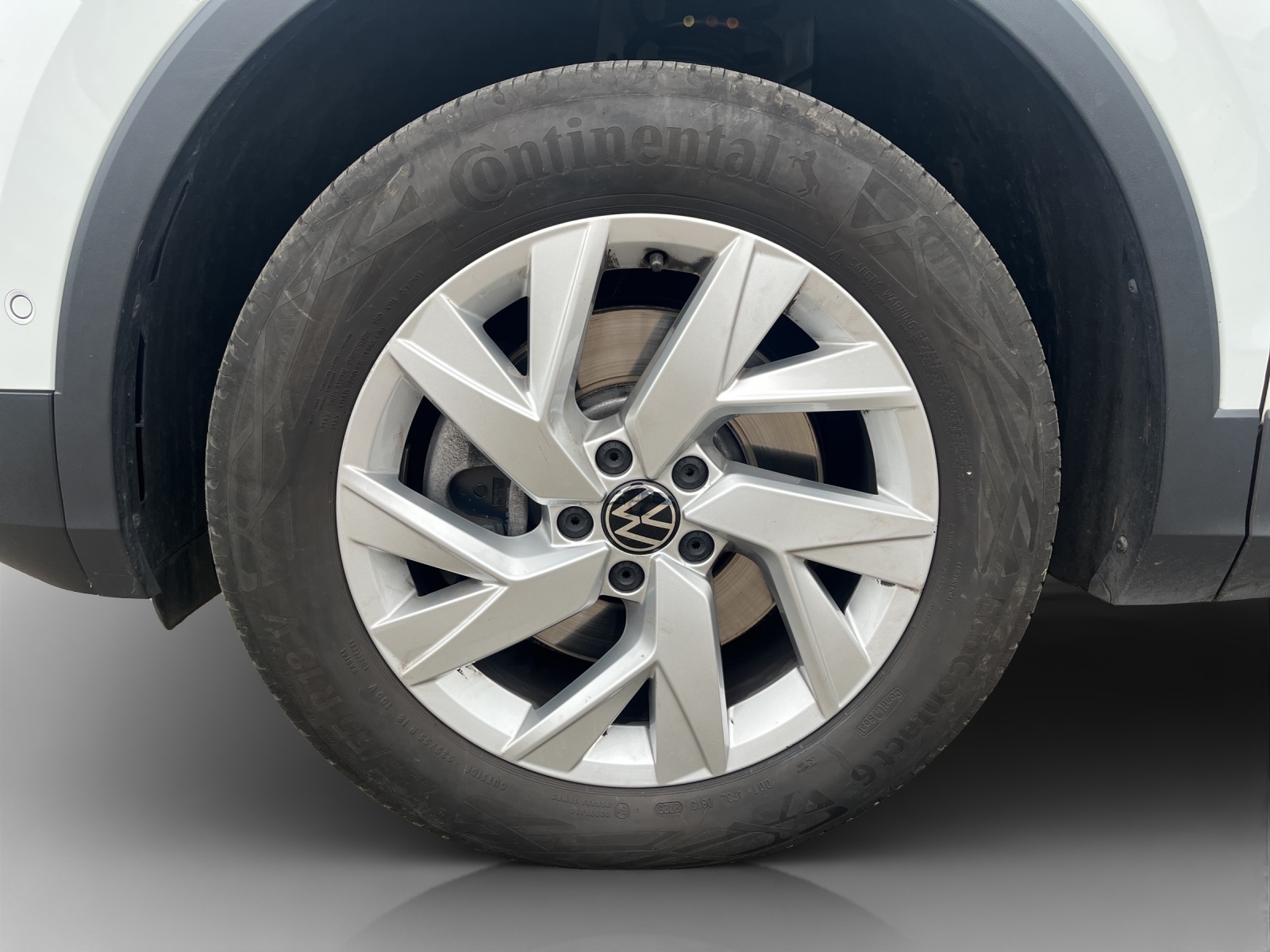 VW Tiguan 2.0 TDI SCR Elegance 4Motion DSG-image-14
