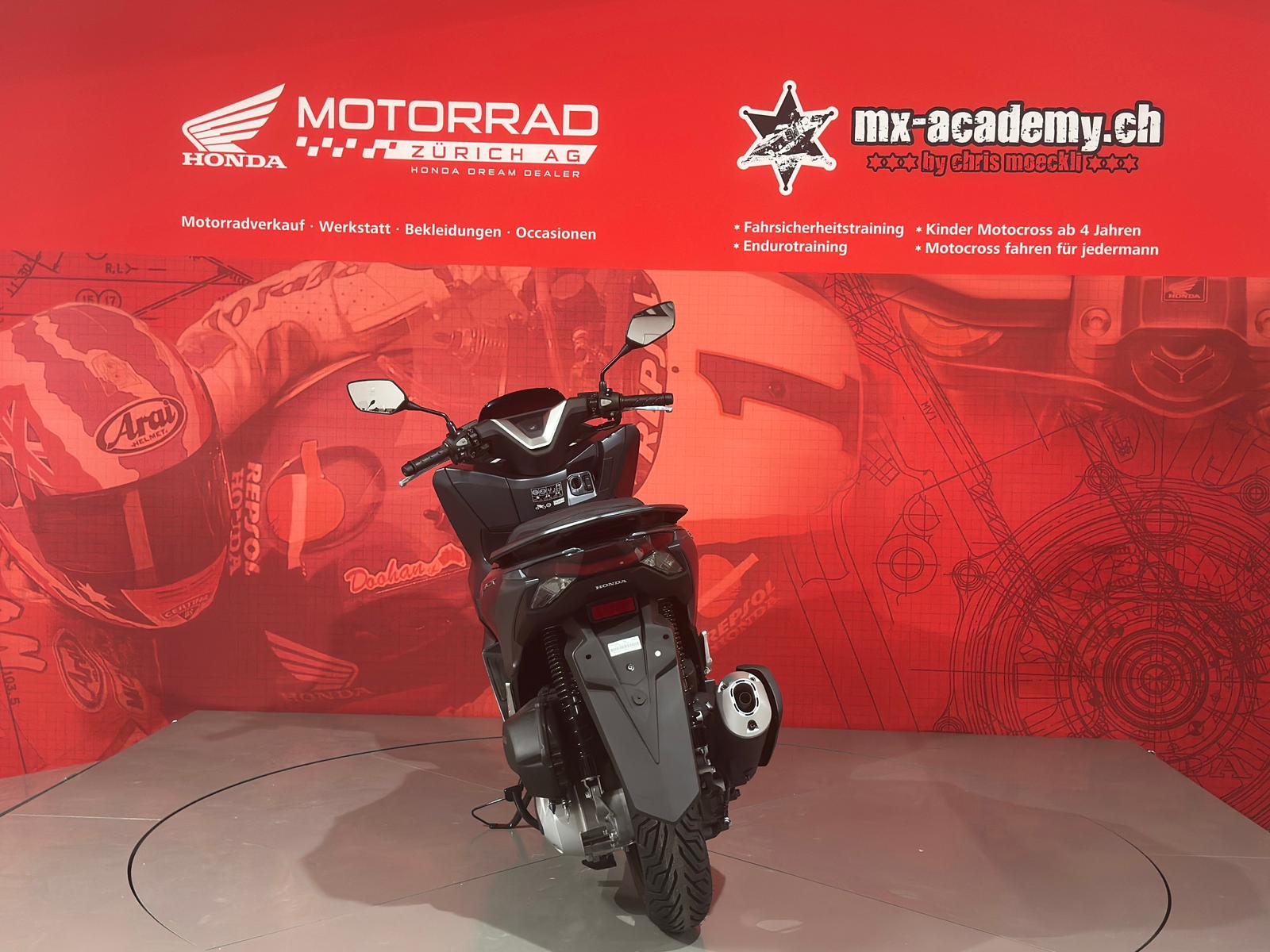 HONDA PCX 125- *Neufahrzeug**Grau-showroom-element-2