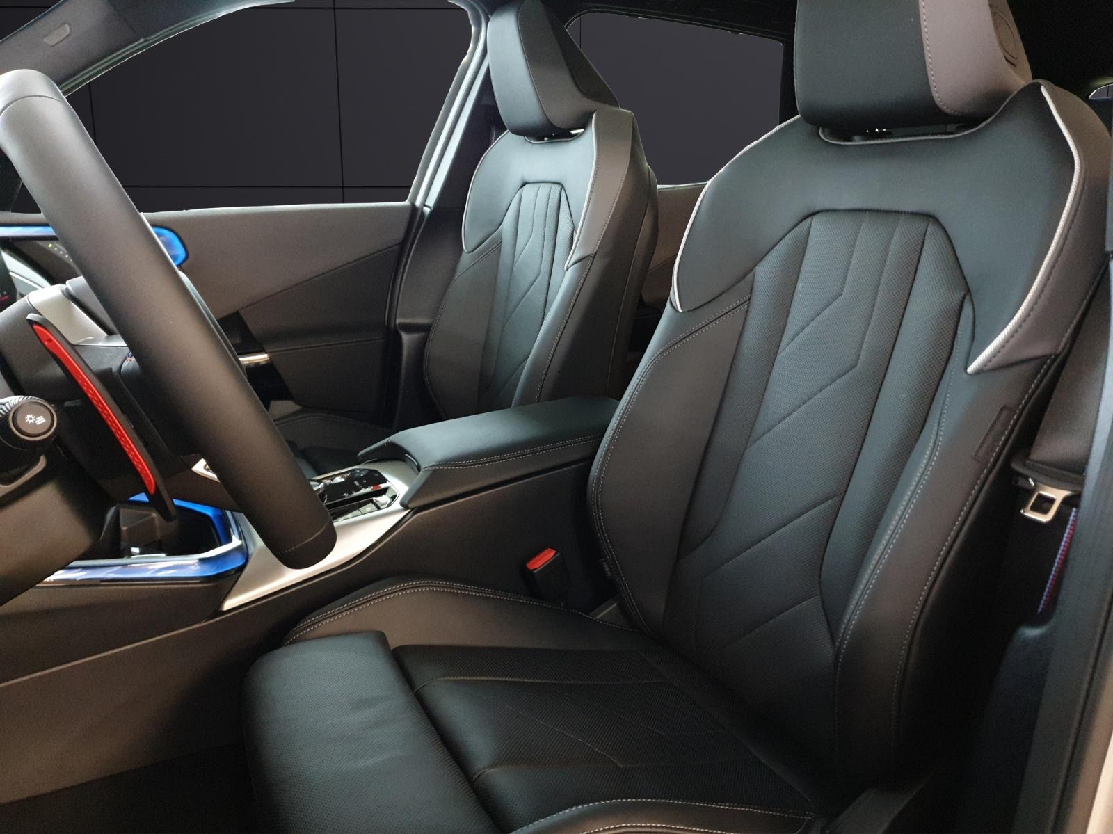 BMW X3 M50i-image-7