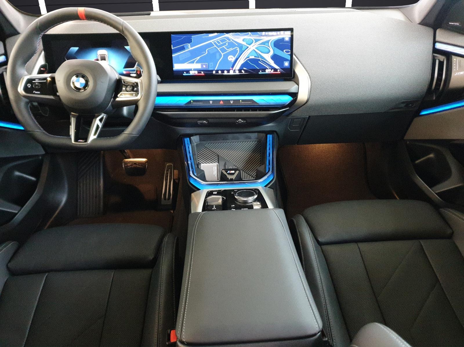 BMW X3 M50i-image-13