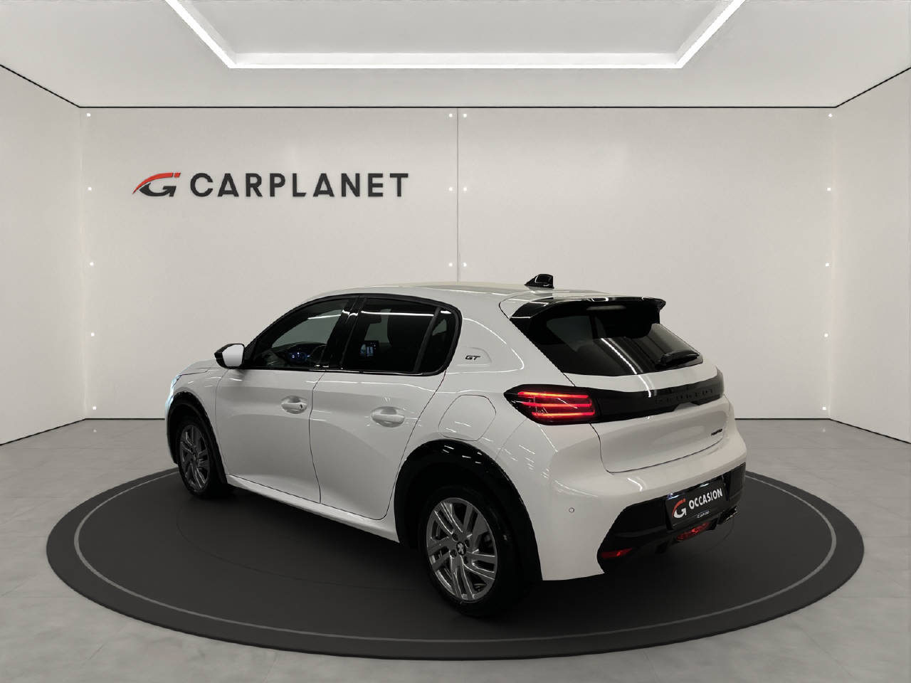 PEUGEOT 208 1.2 Hybrid 145 GT-image-2