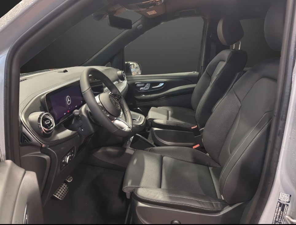 MERCEDES-BENZ V 300 d lang Swiss Edition 9G-Tronic-image-3