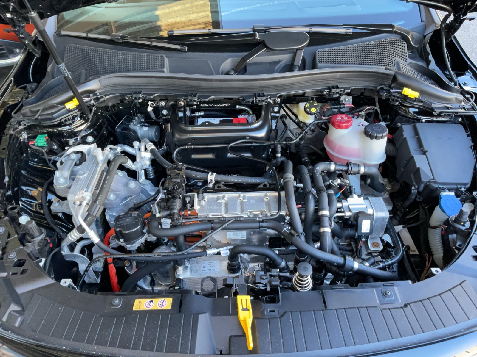 Image MERCEDES-BENZ EQA-350 EQA 350 AMG Line 4Matic