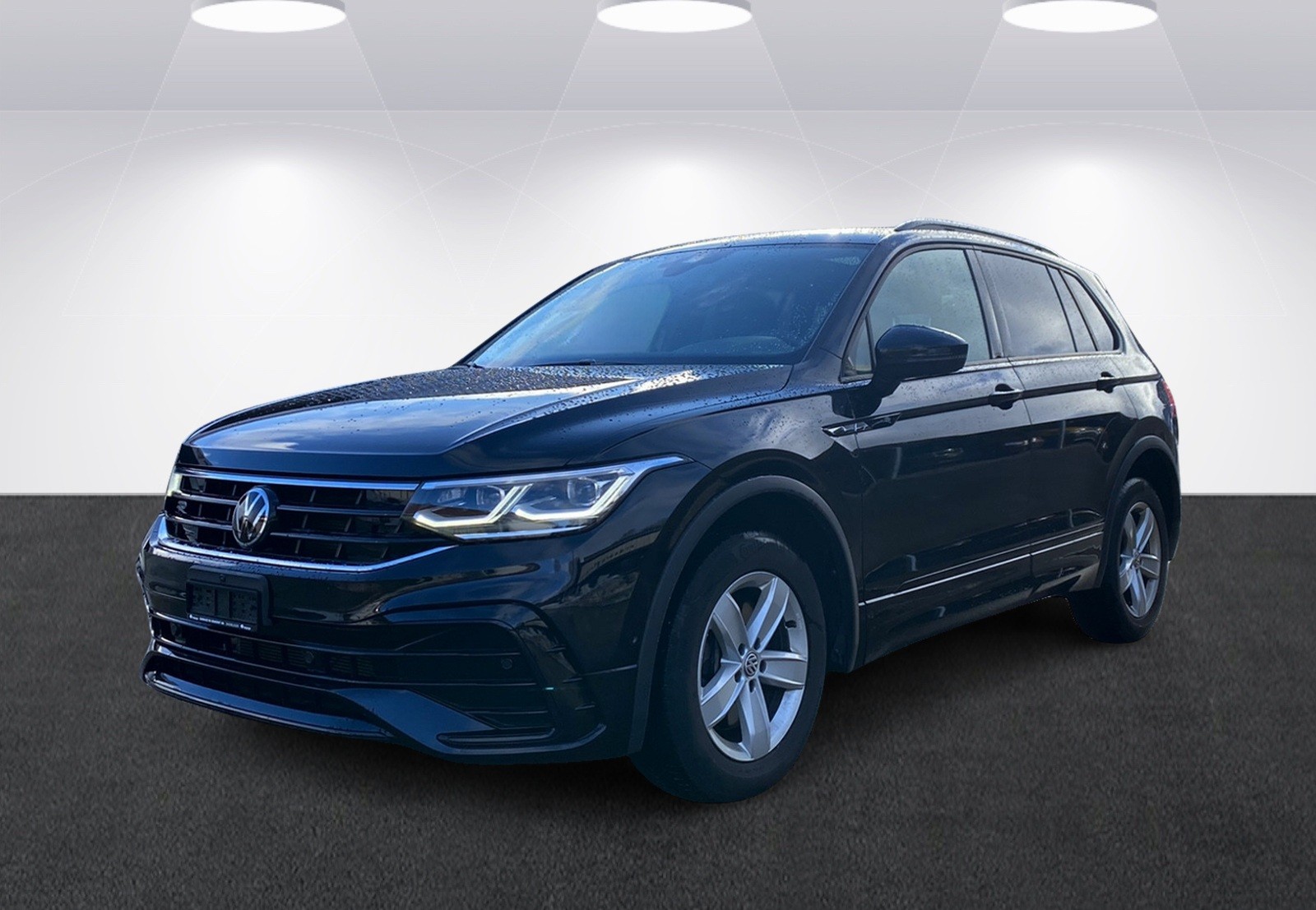 VW Tiguan 2.0 TDI SCR R-Line 4Motion DSG-image-4