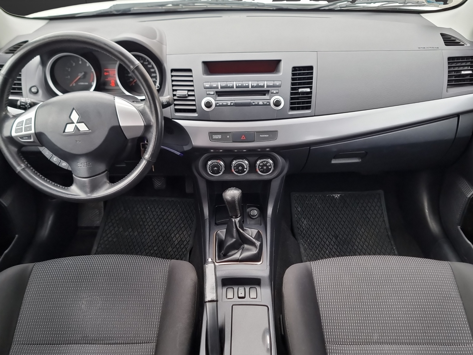 MITSUBISHI Lancer Sportback 1.6 Jubilé35-image-10