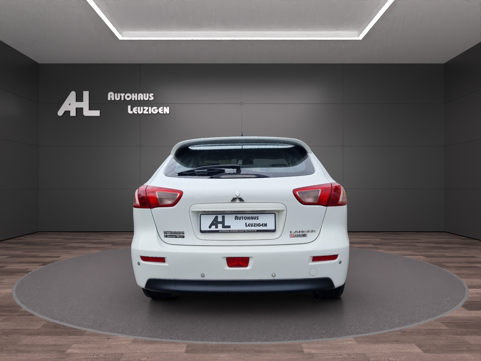 MITSUBISHI Lancer Sportback 1.6 Jubilé35-image-3