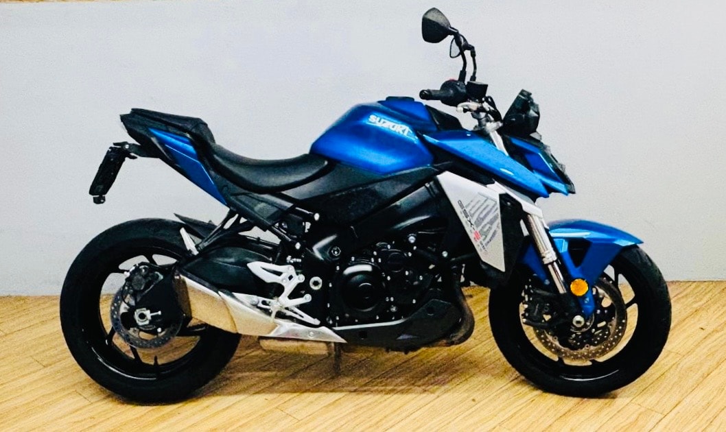 SUZUKI GSX-S 950 (35kW)-showroom-element-1