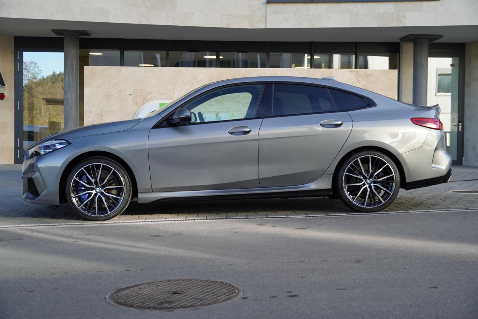 BMW M235i Gran Coupé xDrive Pure M Sport Steptronic-image-6