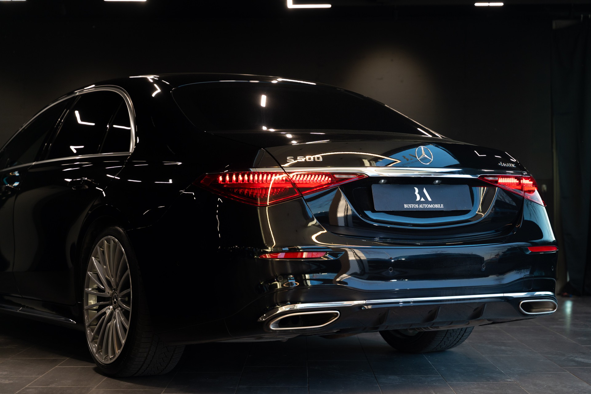 MERCEDES-BENZ S 500 L 4Matic AMG Line 9G-Tronic / 5 Plätzer / Vollausstattung / Rear View Entertainment / Burmester /-image-6