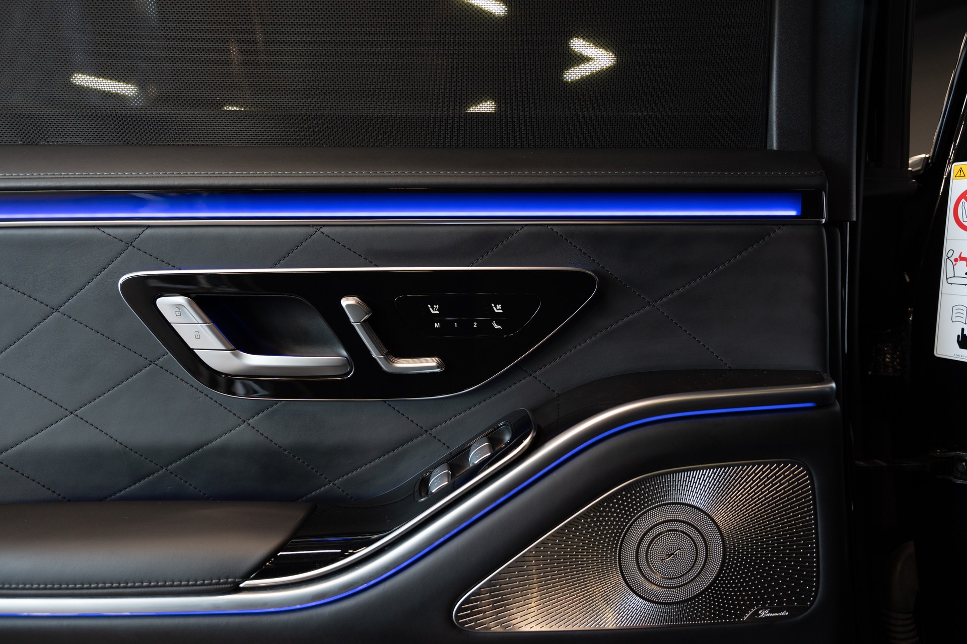 MERCEDES-BENZ S 500 L 4Matic AMG Line 9G-Tronic / 5 Plätzer / Vollausstattung / Rear View Entertainment / Burmester /-image-13