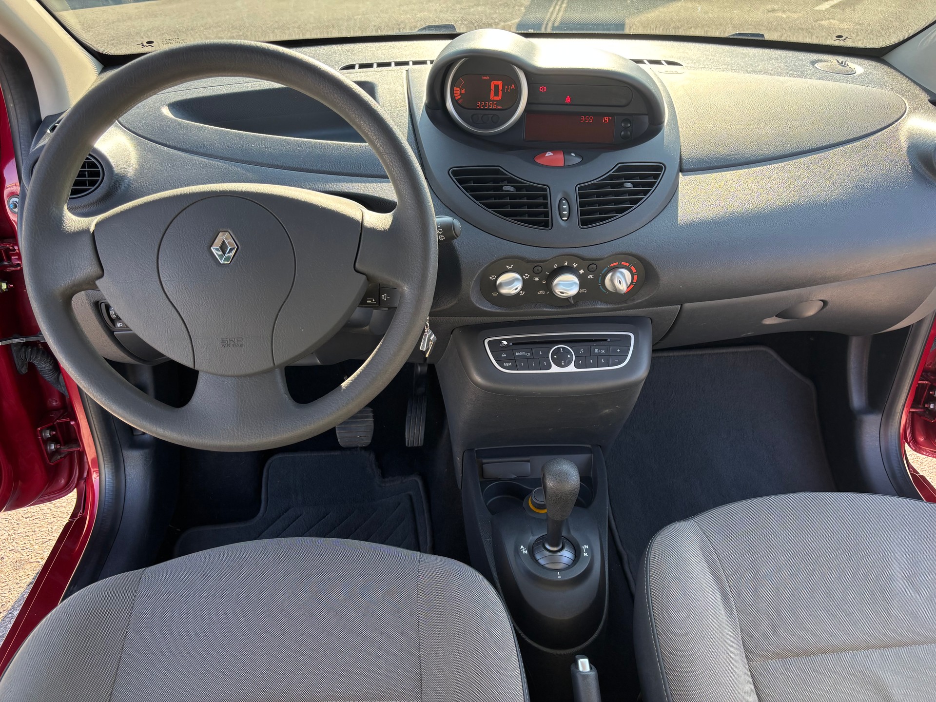 RENAULT Twingo 1.2 16V Expression Quickshift-image-6