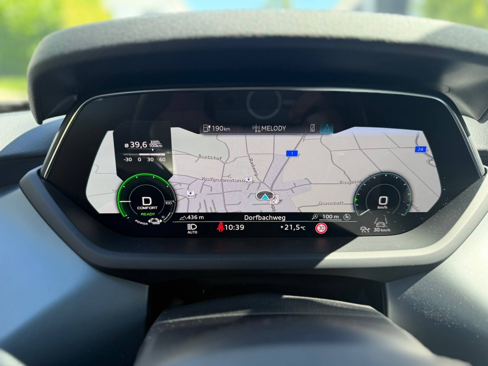 AUDI e-tron GT quattro, 8-fach bereift-image-24