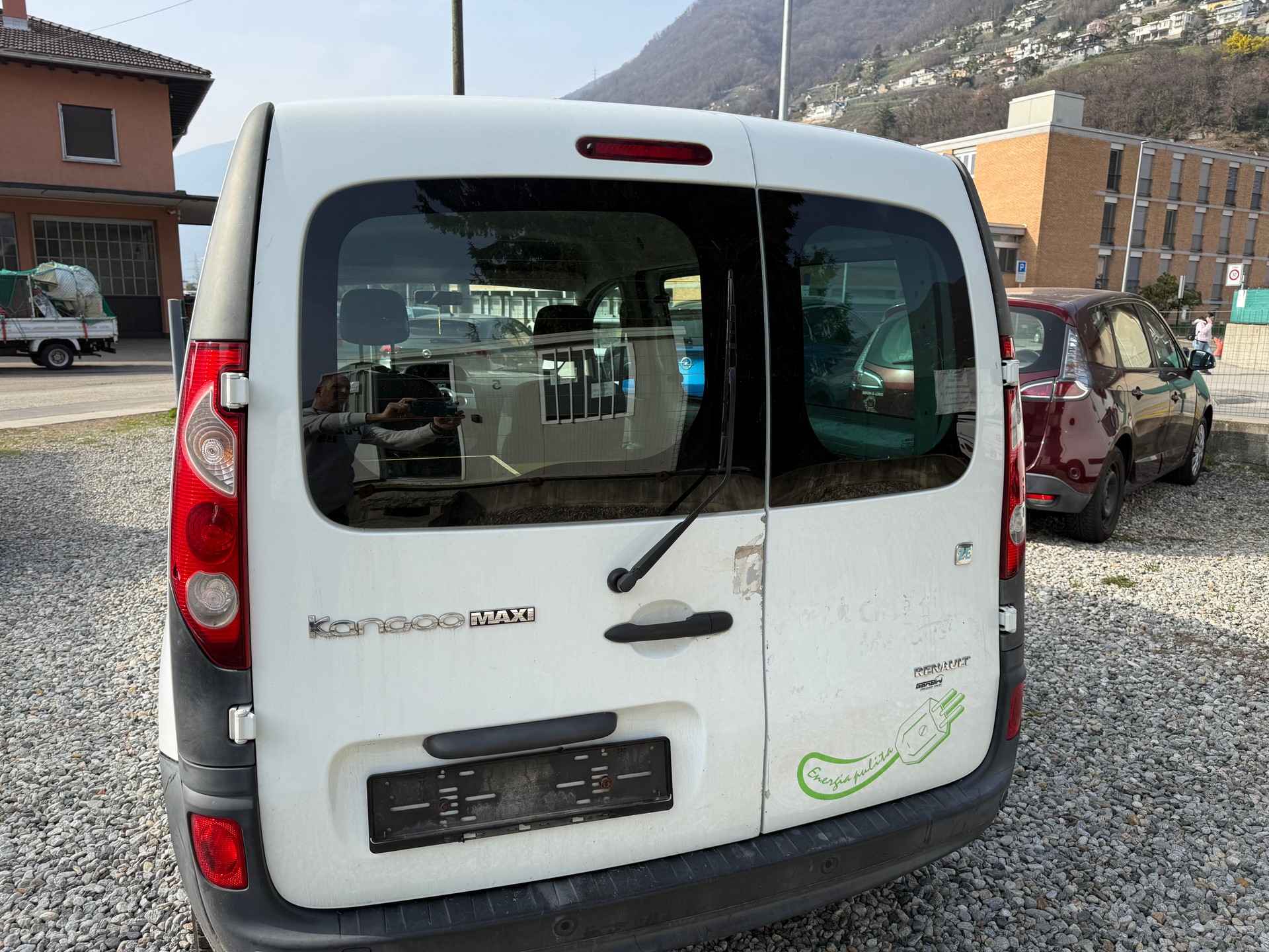 RENAULT Kangoo Z.E.-image-5