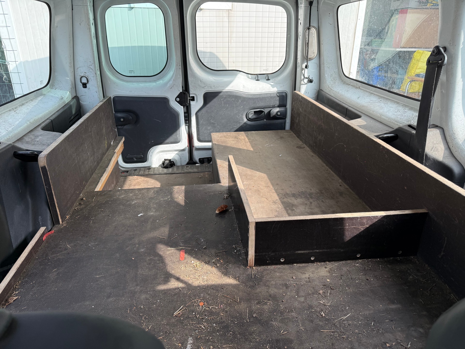 RENAULT Kangoo Z.E.-image-8