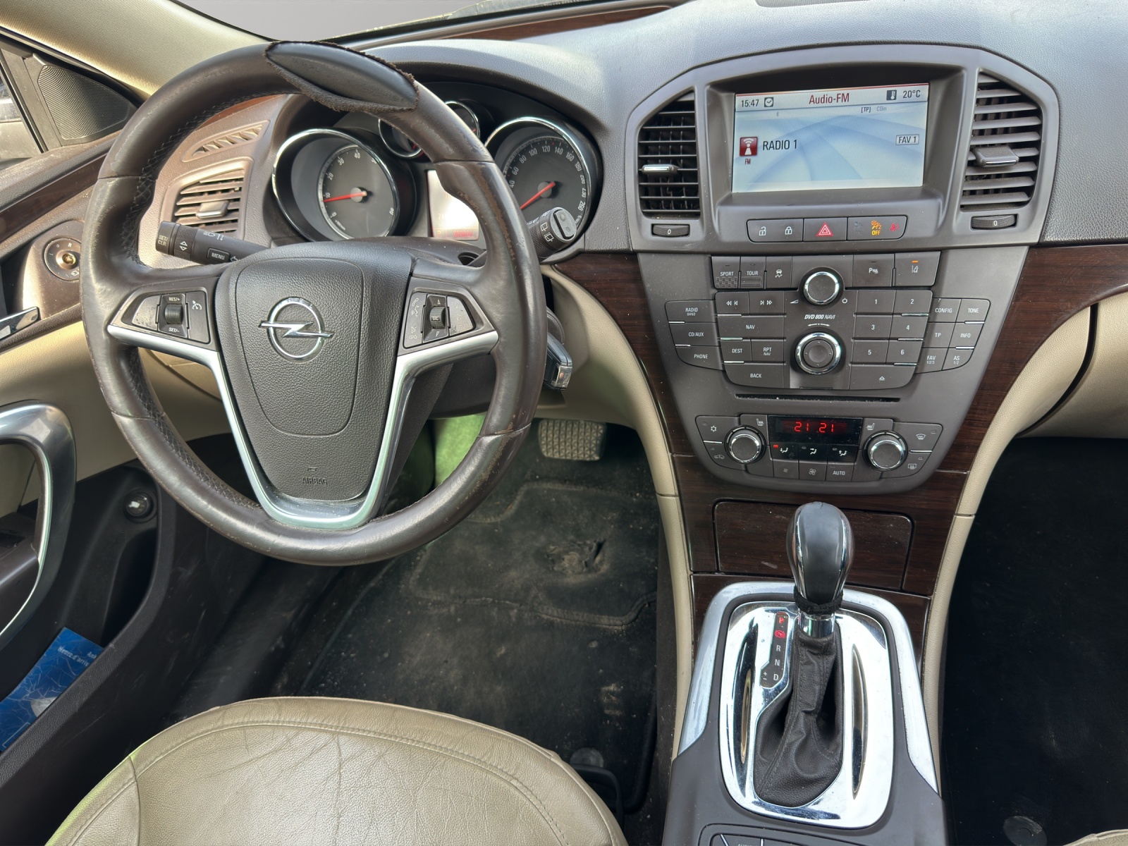 OPEL Insignia ST 2.0 Turbo Cosmo 4WD Aut.-image-9