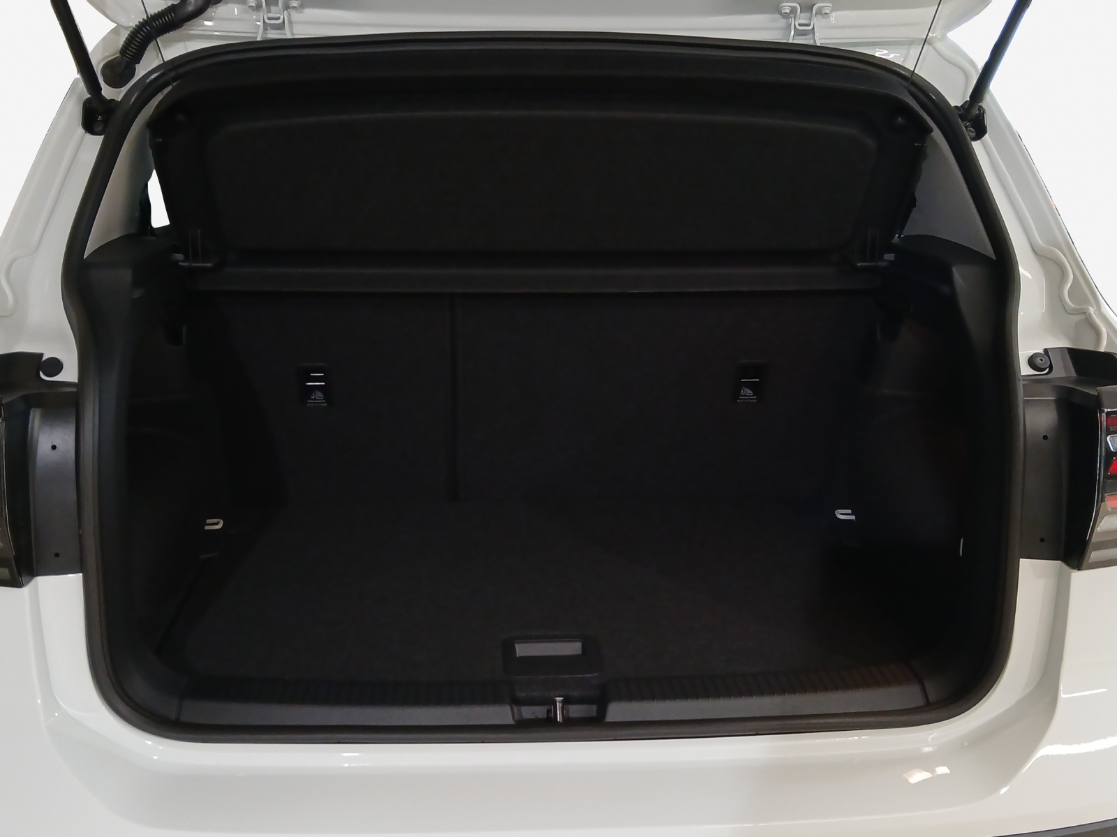 VW T-Cross 1.0 TSI EVO Life DSG-image-12